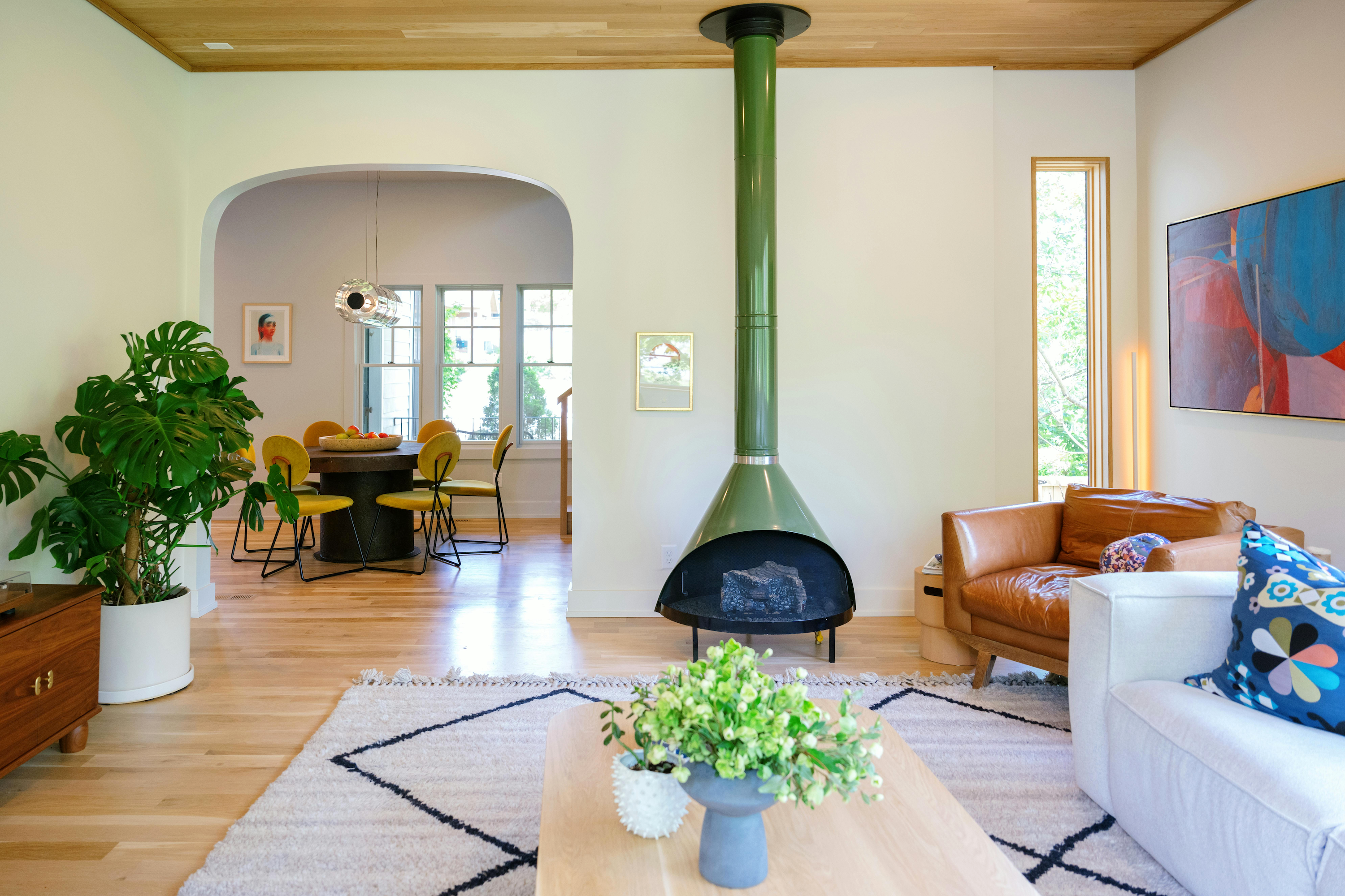 Bright natural light 12S house with mid century modern decor