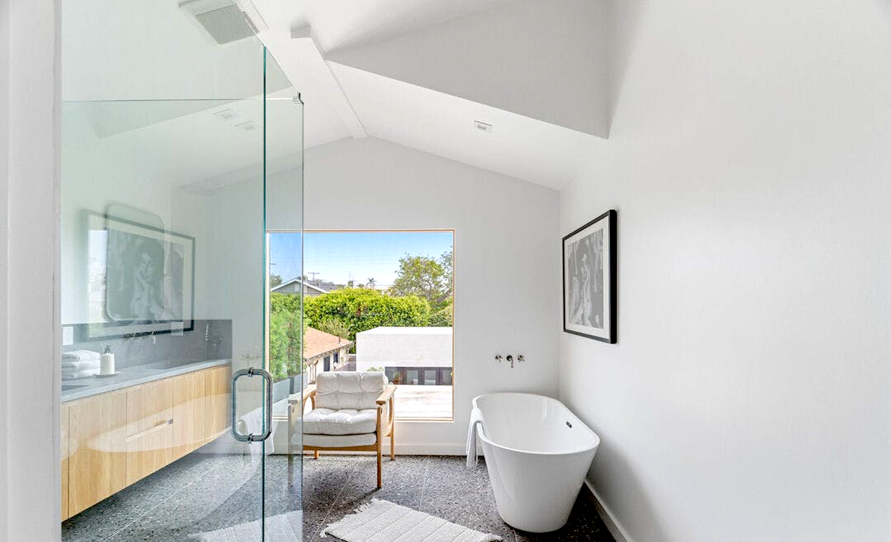 Studios 60 West Los Angeles Film Friendly Modern Home