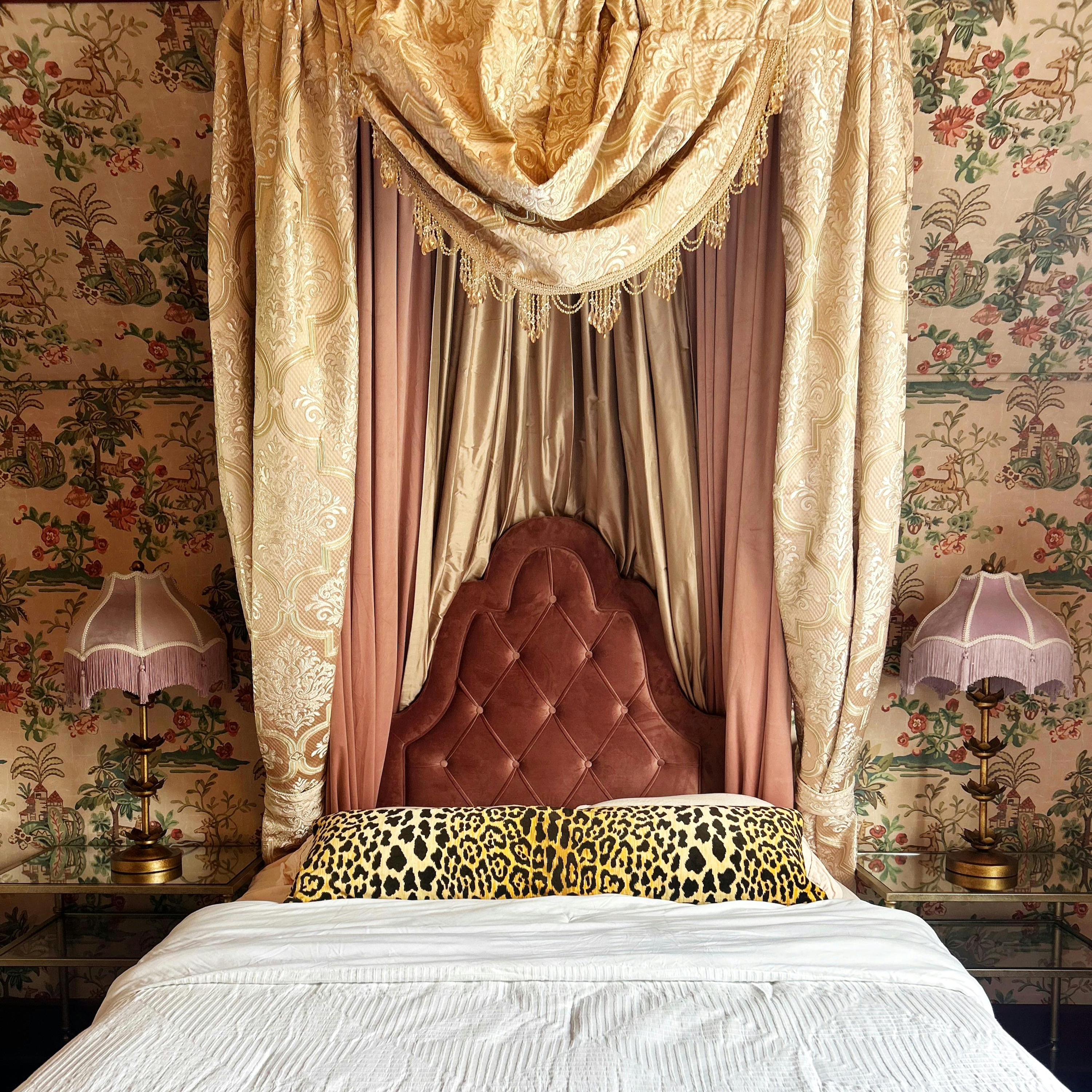 1903 Colorful Victorian Home