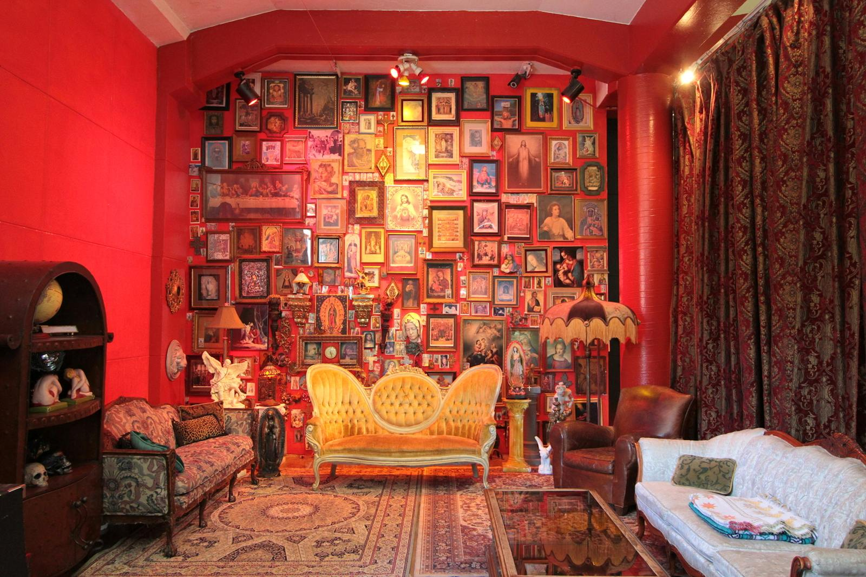 The Jesus Wall Rental Studio