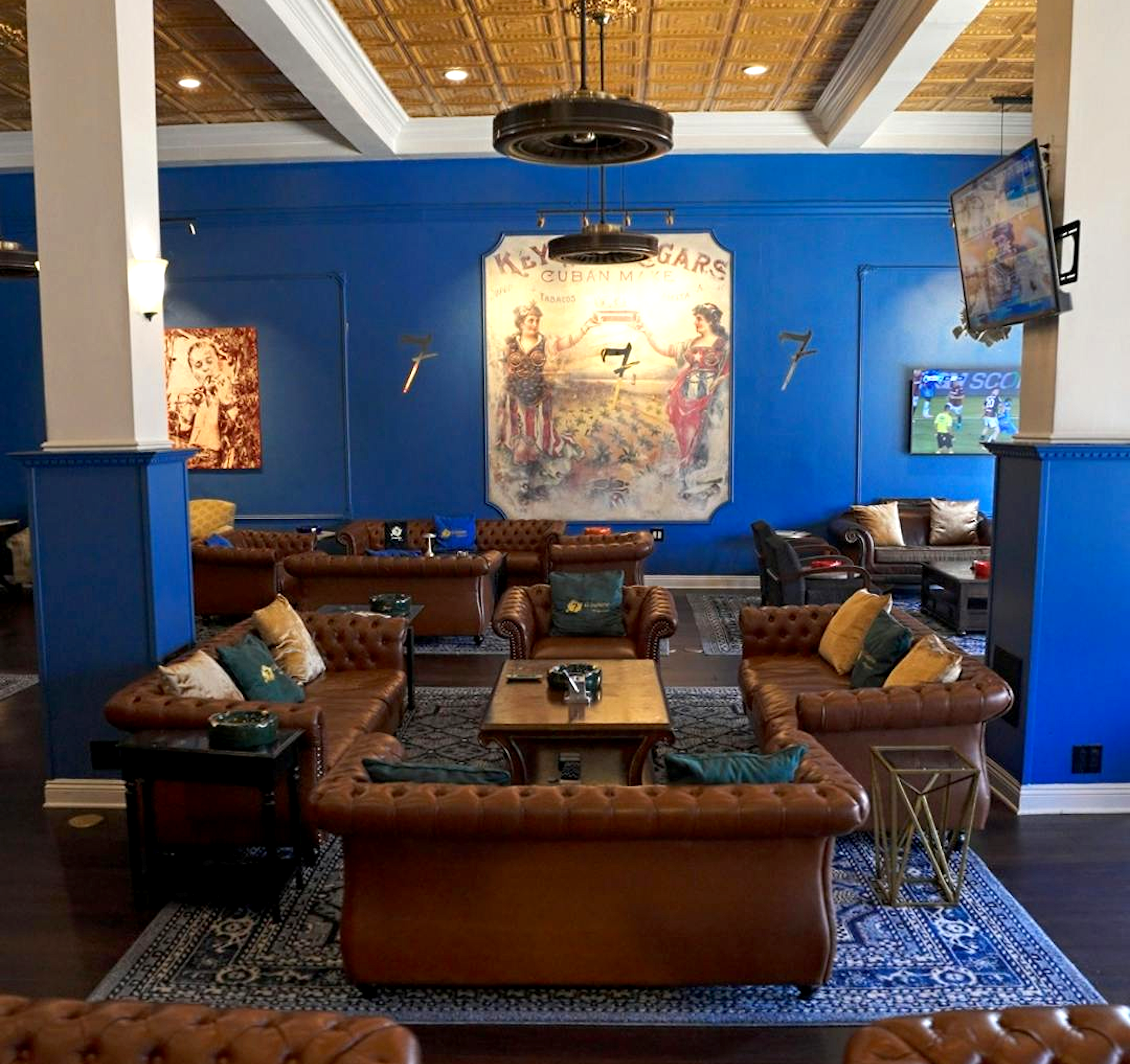 El Septimo Hollywood Cigar Lounge - Hip Cigar Lounge Located in the Heart of Hollywood