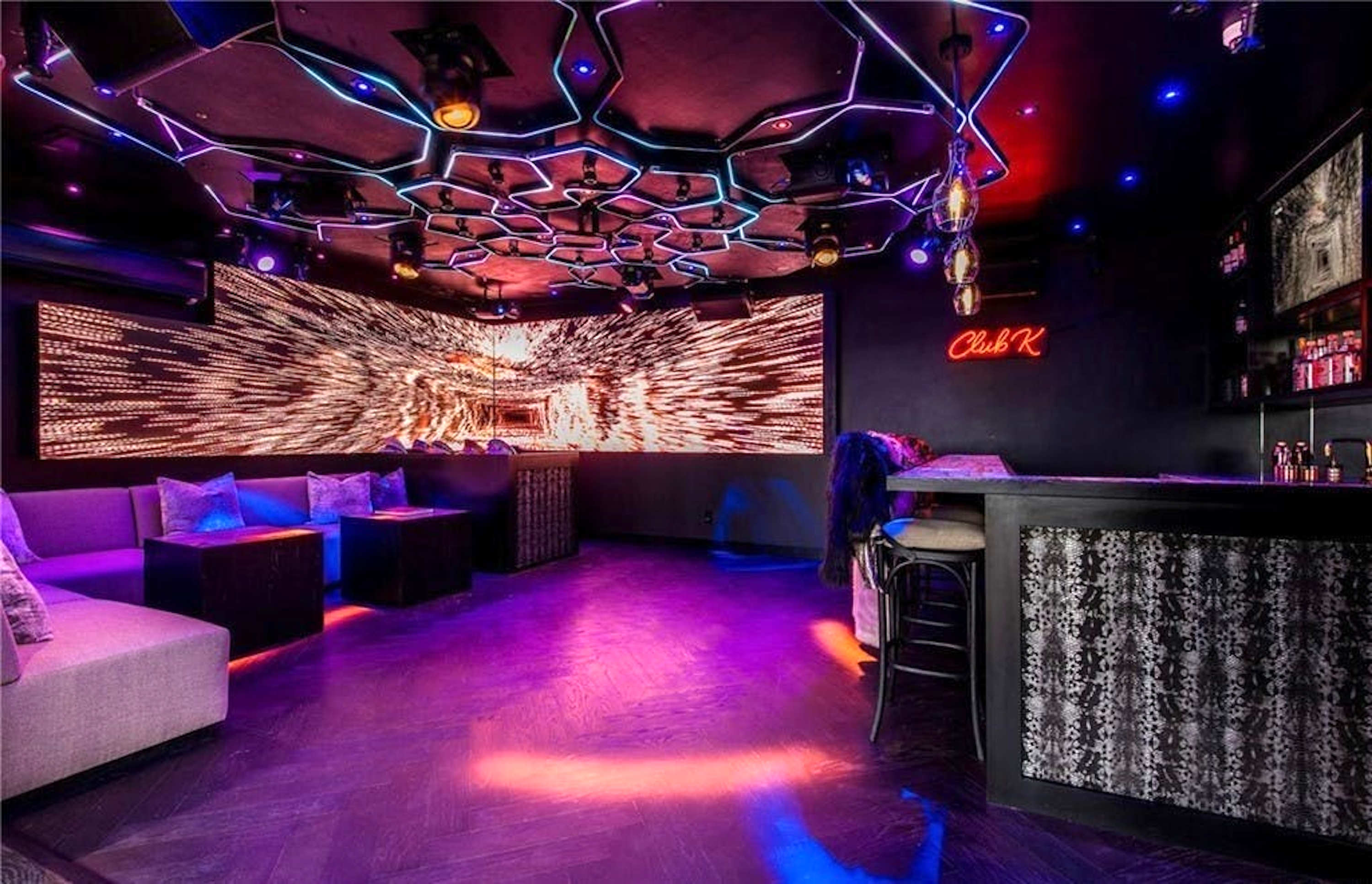 Mediterranean Resort Style Property with Pool, Gym & Nightclub