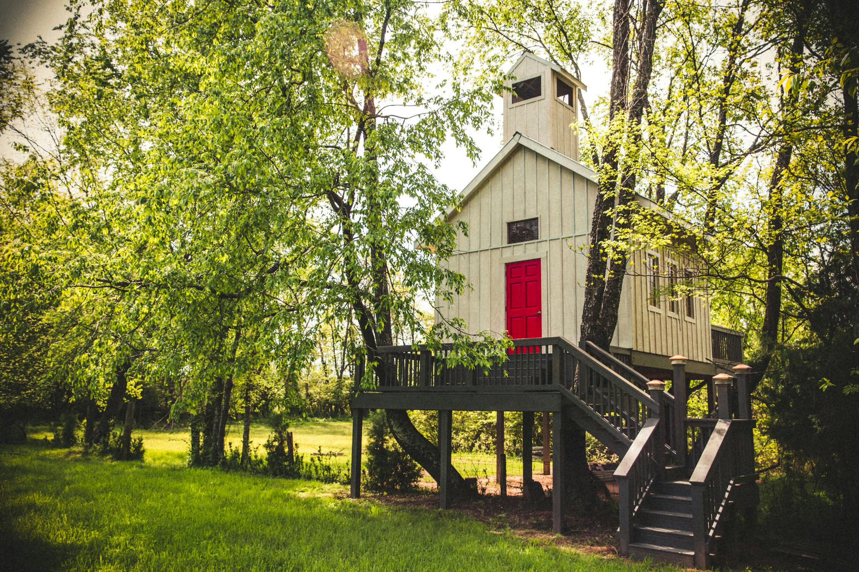 Treehouse Chapel at Stewards' Grove