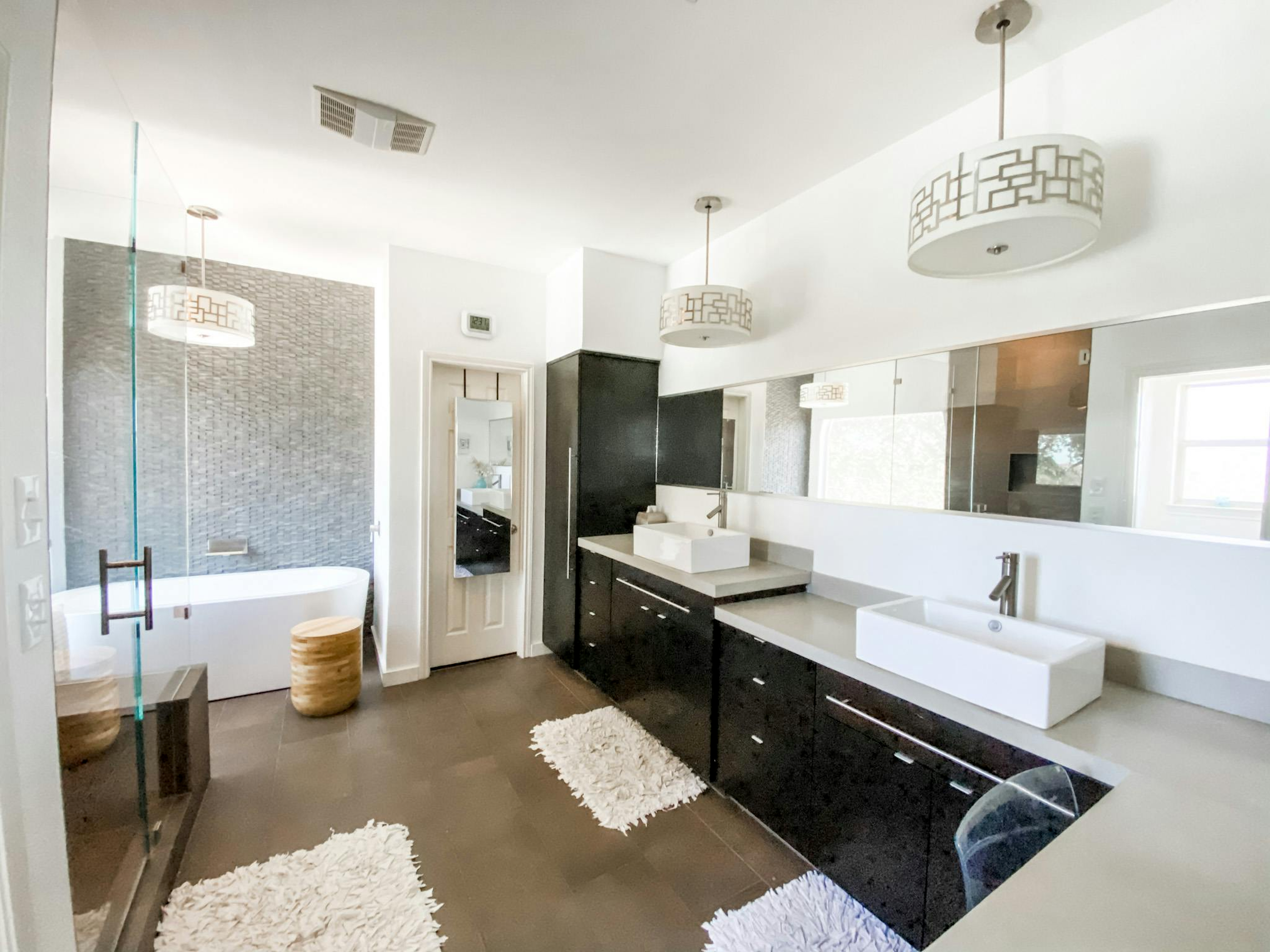 Pool with a View! Modern light-filled home with 2 decks