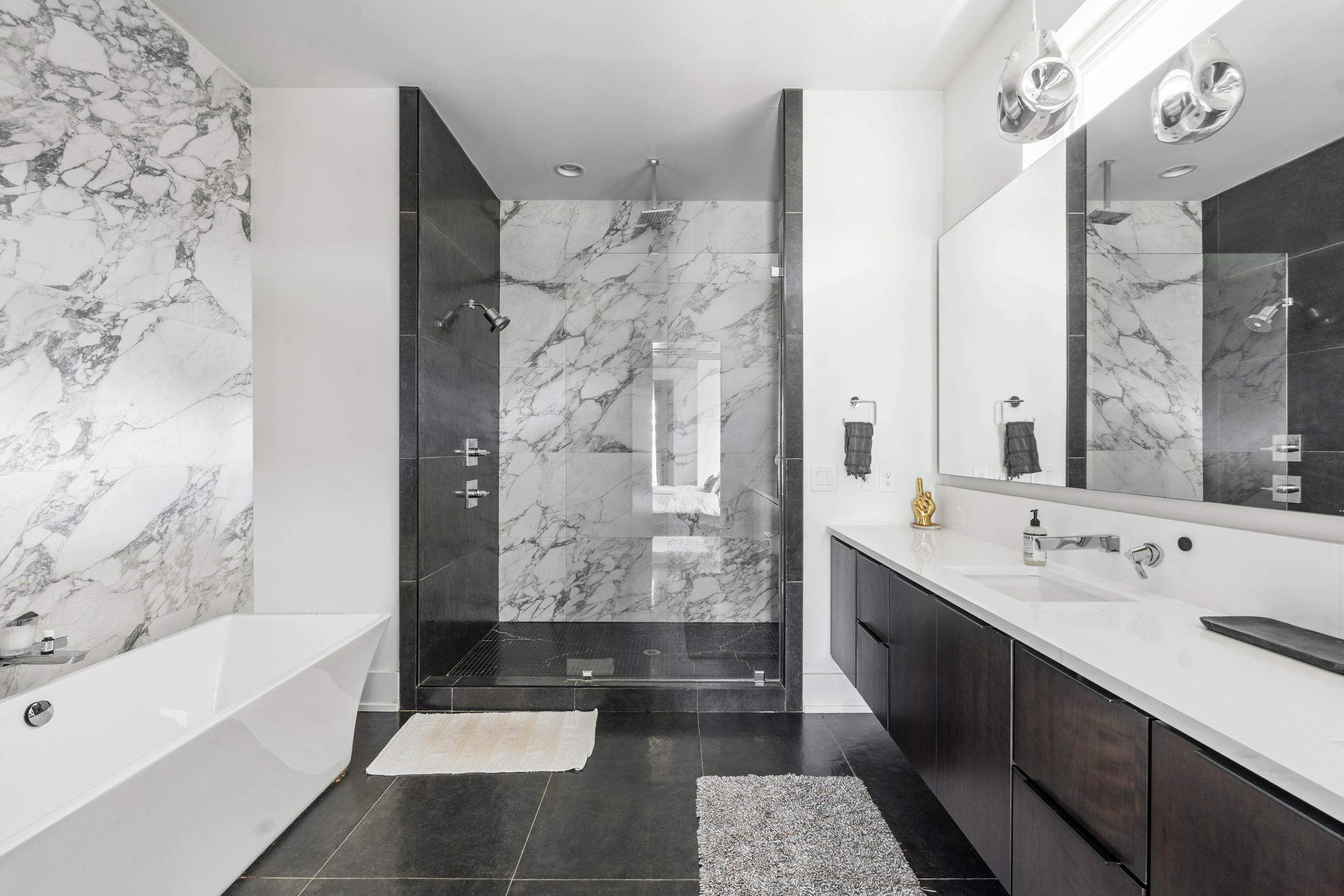 Contemporary, Luxury Home in Green Hills with Pool, Sauna & Hot Tub