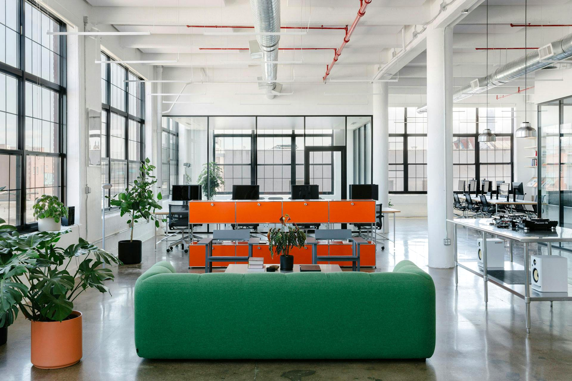 Sun-Drenched Conference Space Brooklyn