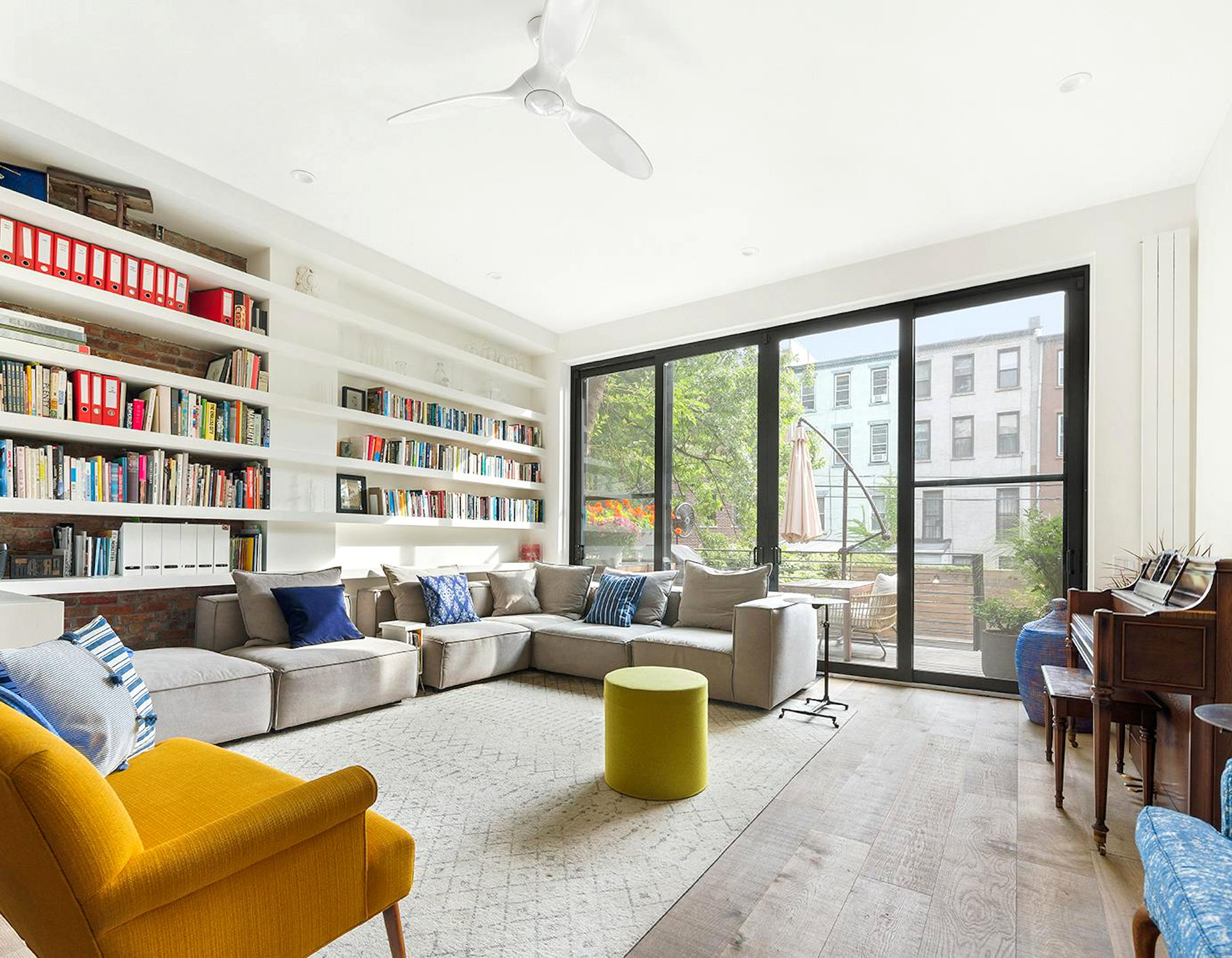 Brooklyn Airy Craft House