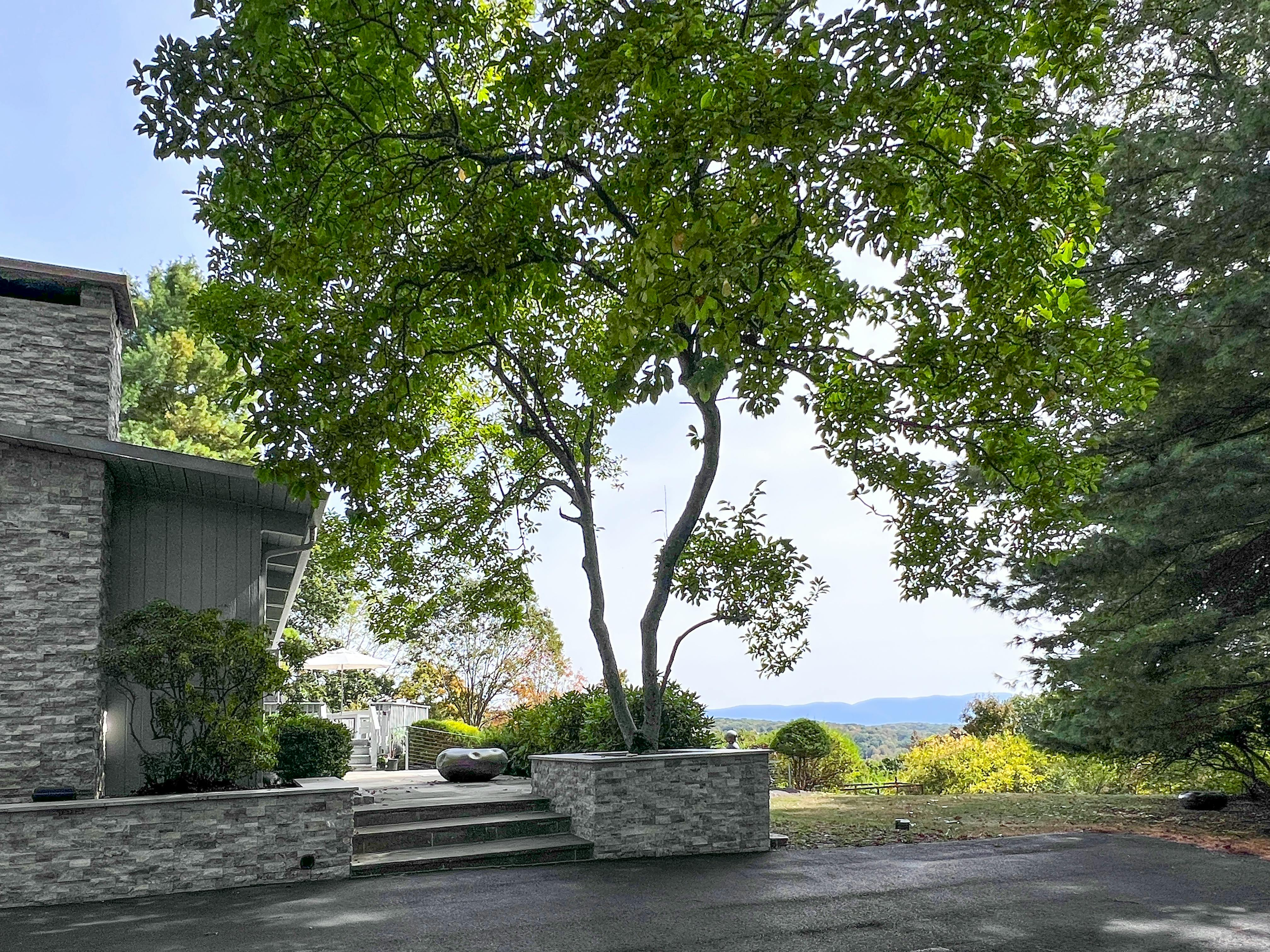 Mid-Century Modern Designer Home in the Hudson Valley, New York