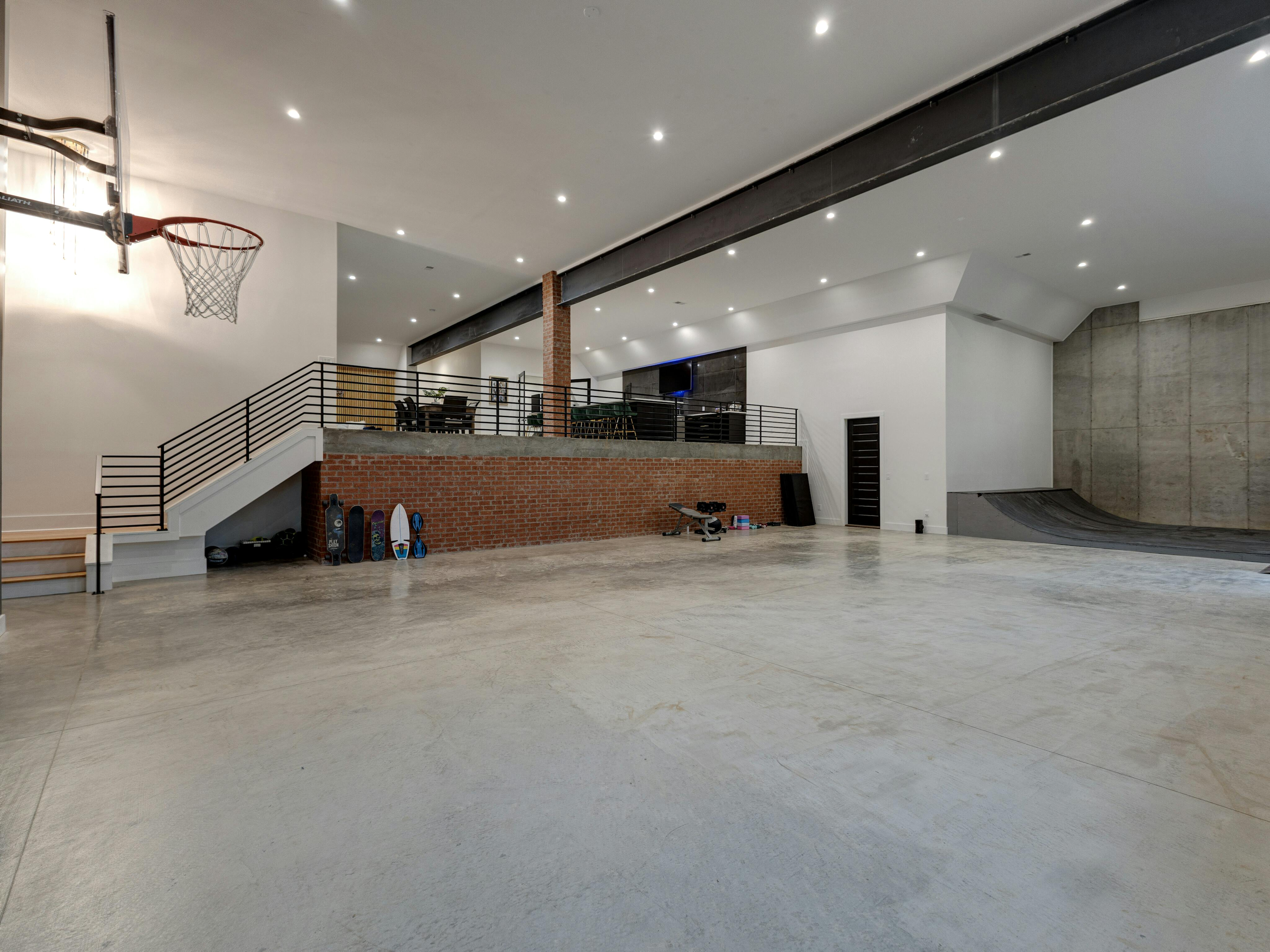 12,000 sq ft. Modern Luxury Home with Outdoor Oasis on a Tree Lined Country street
