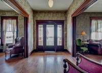Gorgeous Historic Roaring 20s Mini Mansion (Olde House)