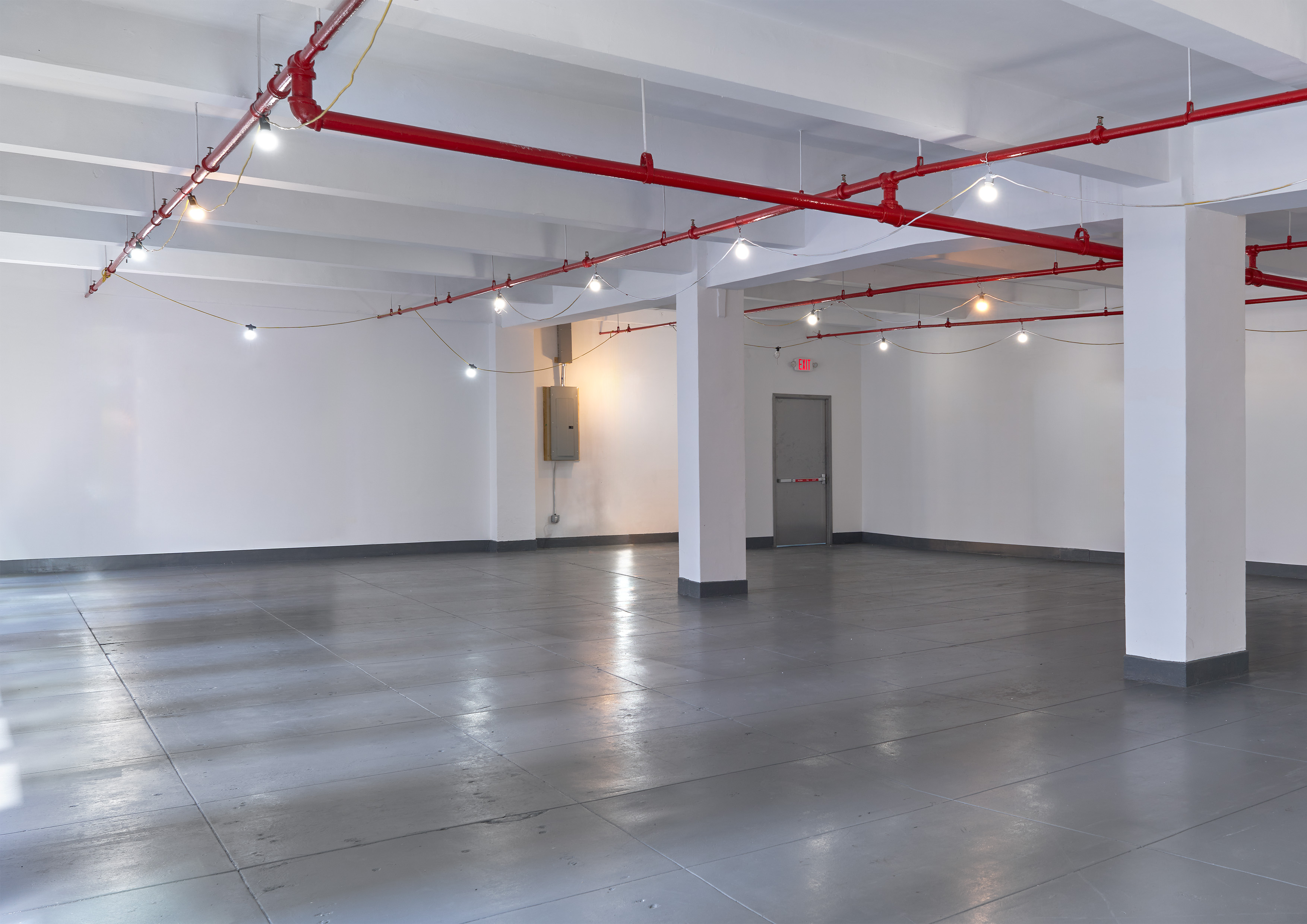 Industrial Sunlit Warehouse Space 