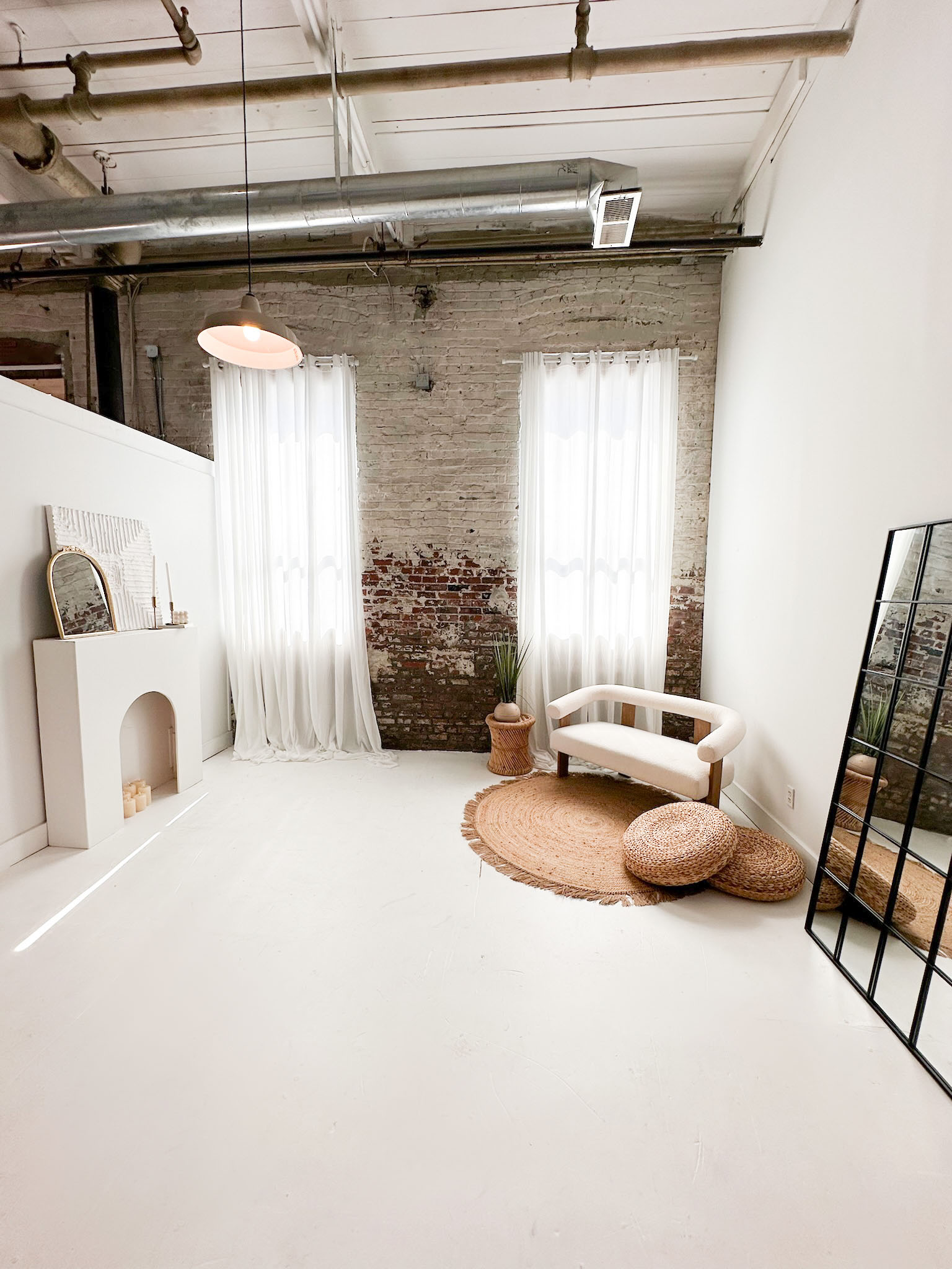 Pixel x Palette Studio: Multipurpose Studio Loft in Germantown