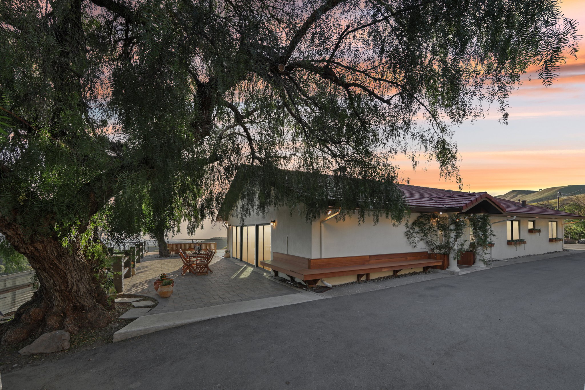 Hillside California Estate with San Jose Skyline Views