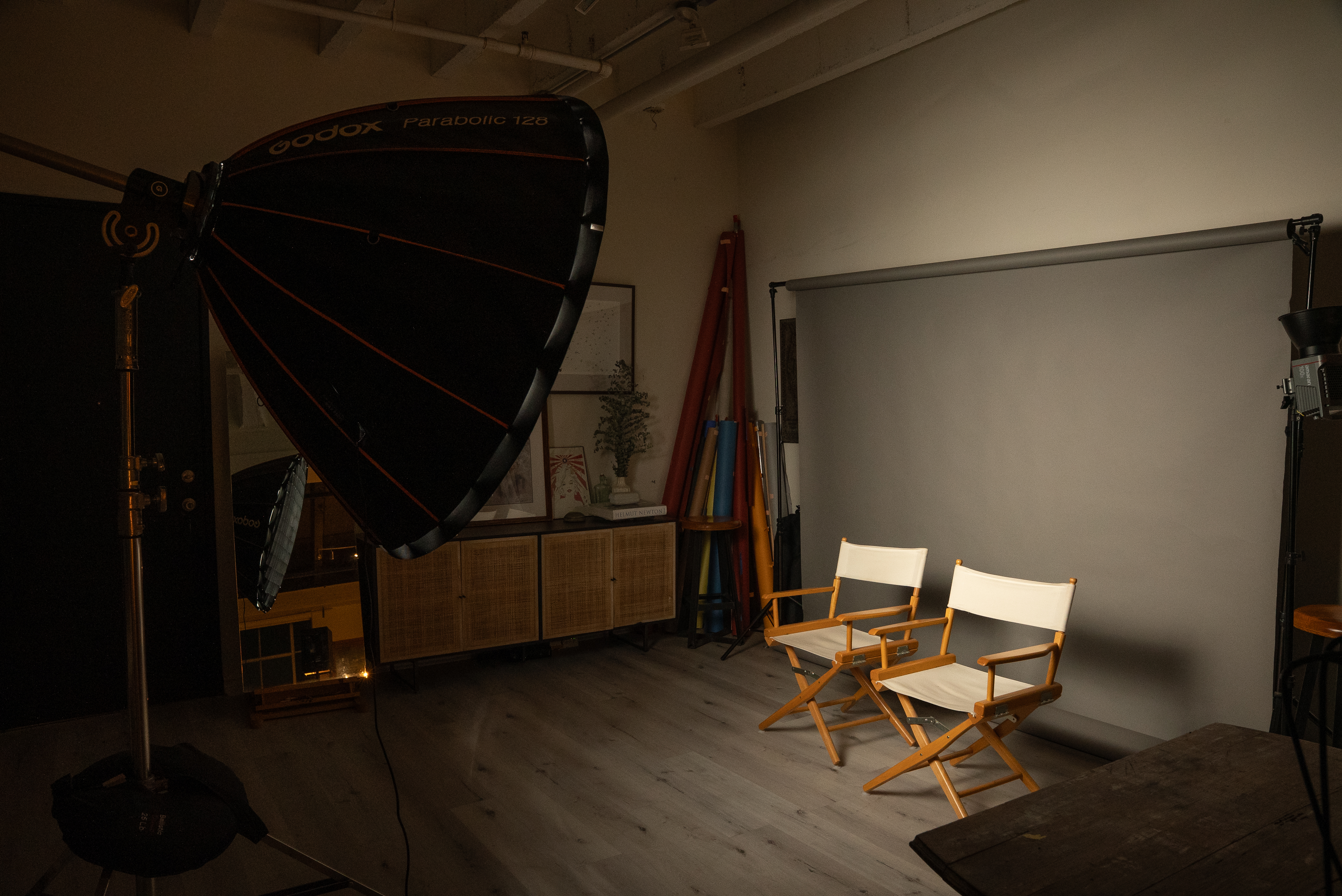  Sun-Filled DTLA Artist Loft for Photo, Video & Music Demos