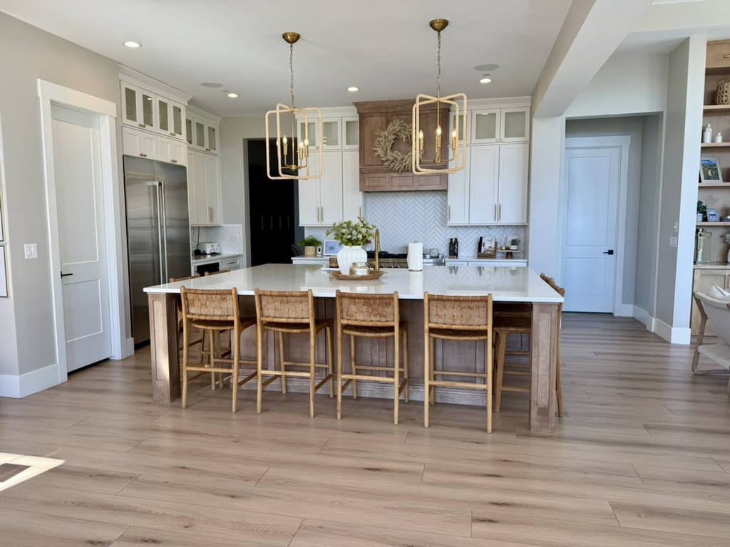 Utah Content House • Luxury Modern Farmhouse • Natural Light • Photo + Brand Shoot + Film Location