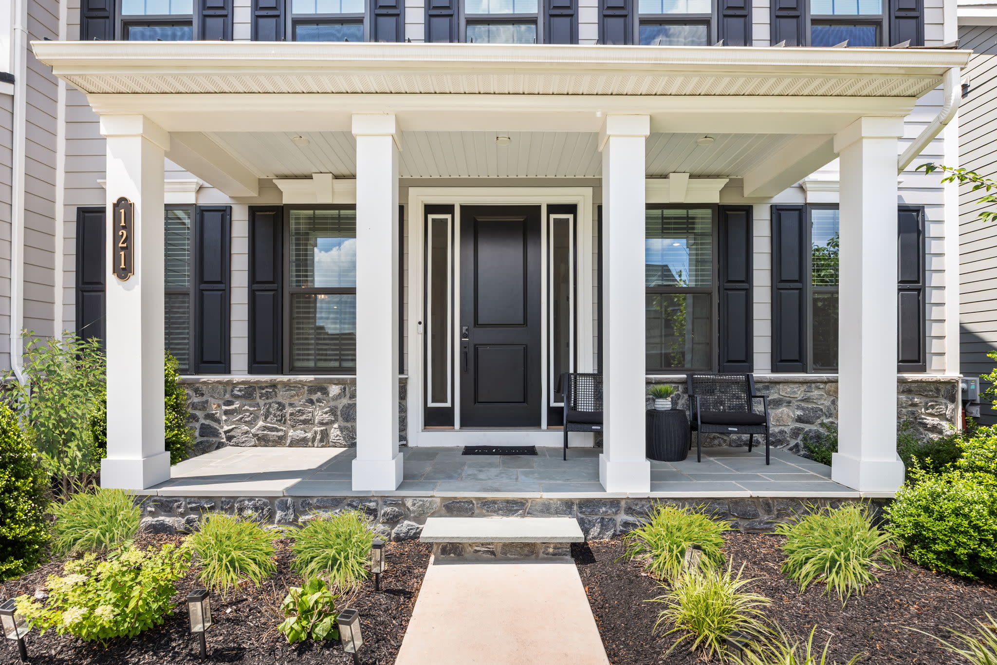 Modern and Fresh Suburban Home