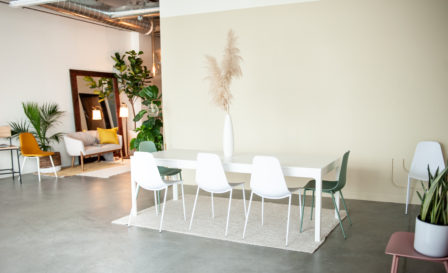 Daylight Creative Space LLC