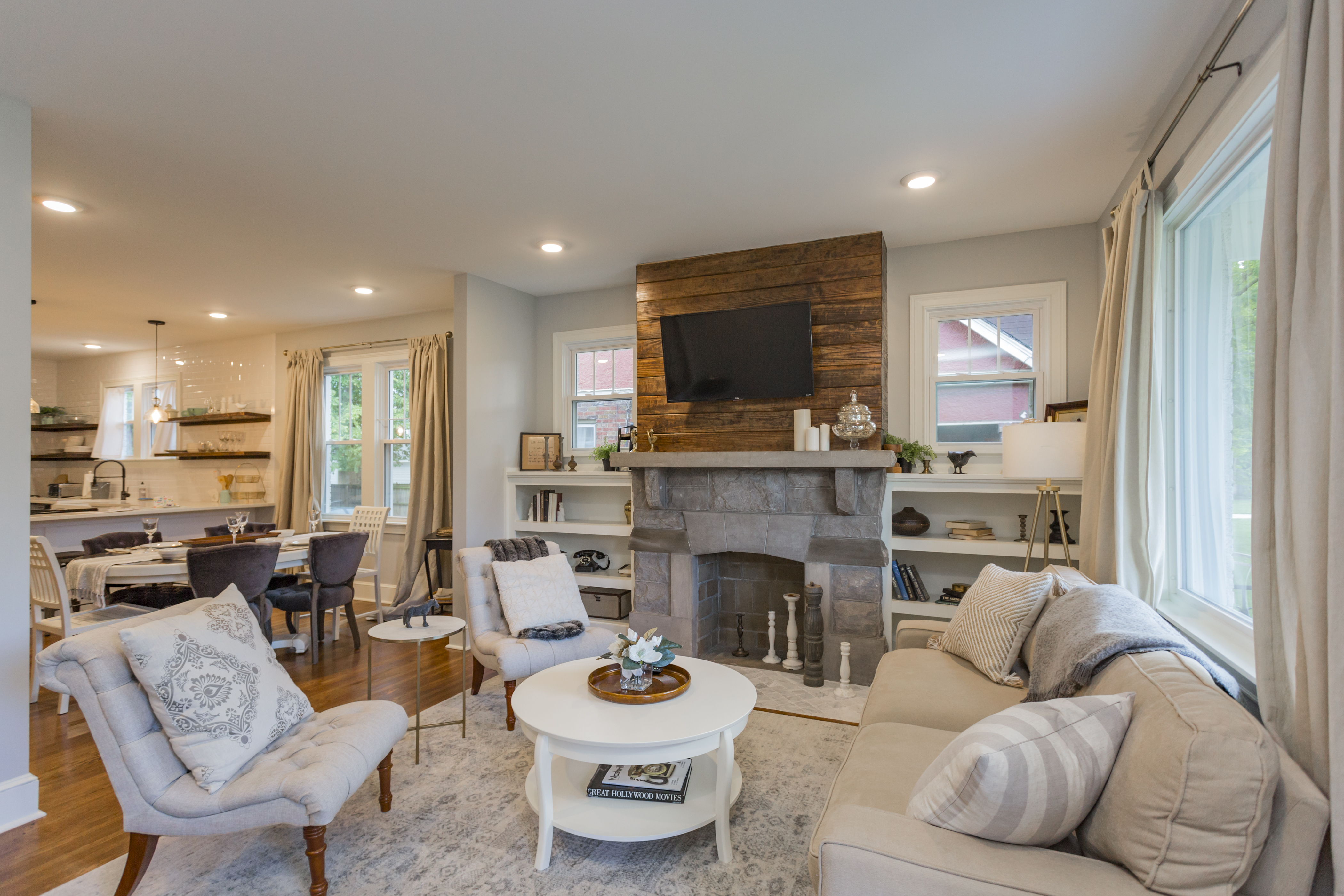 Farmhouse Chic Home near 8th Ave/12th South