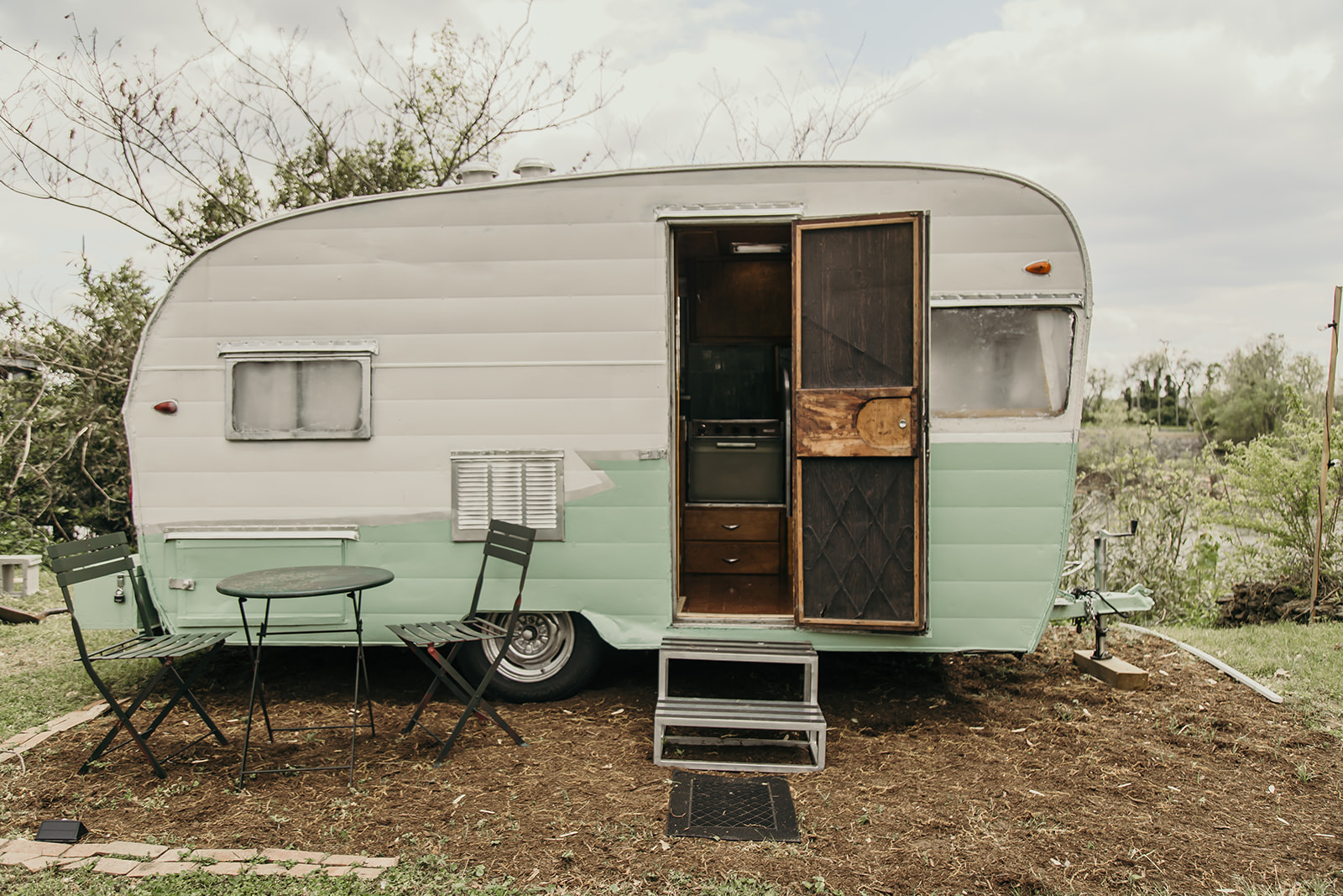 Vintage Camper, 1958 Shasta Trailer