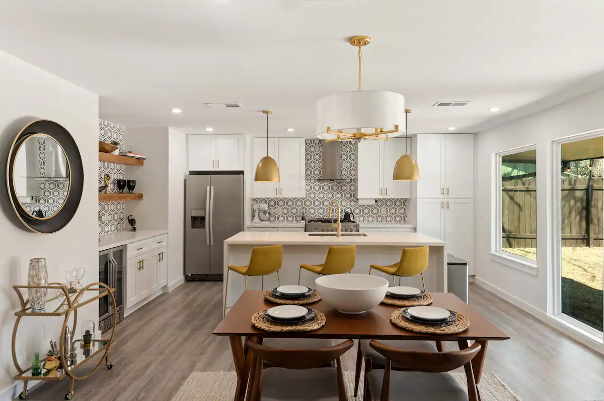 Spacious & Modern Oasis Home