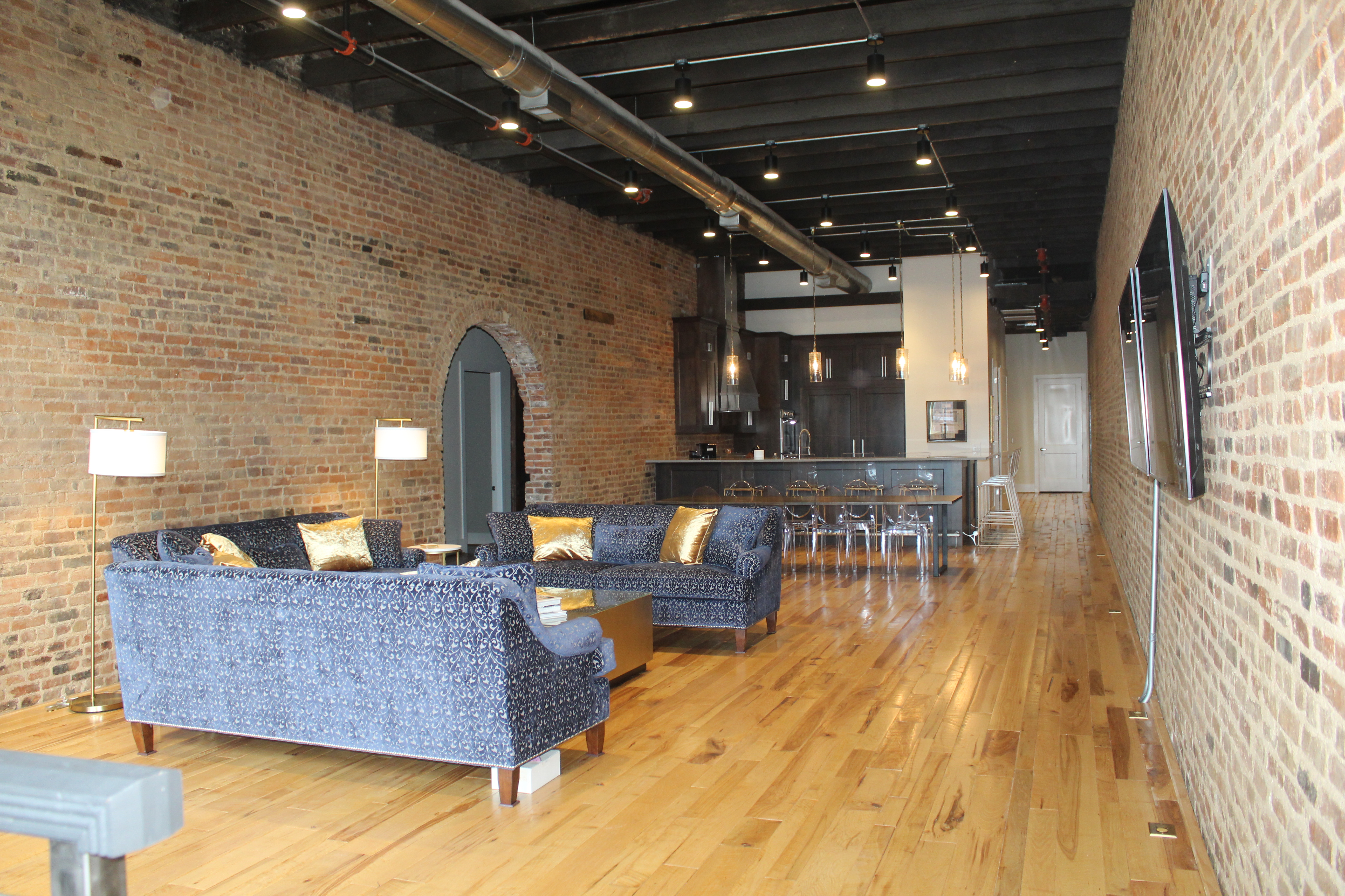 Soirée on the Square