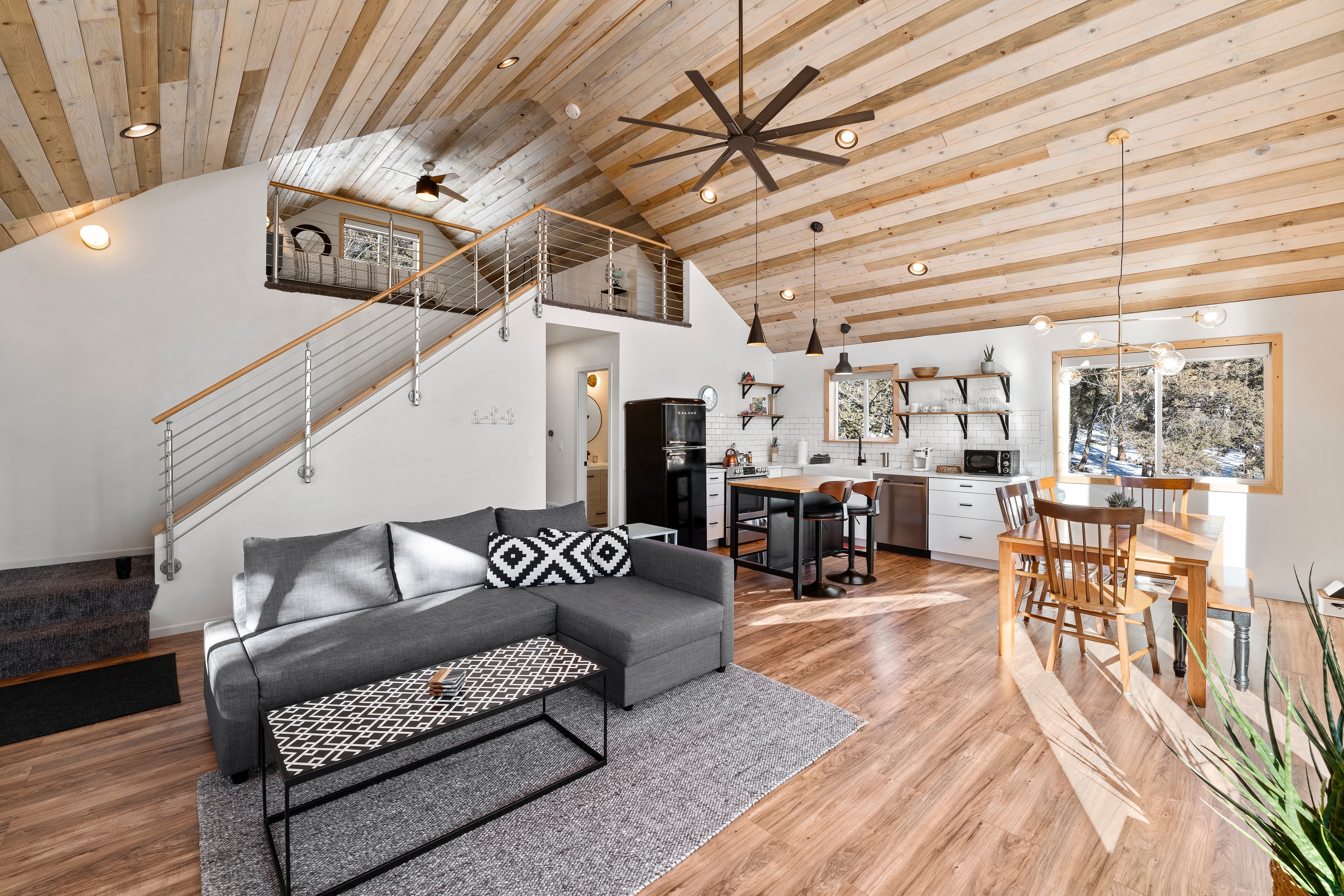 Modern, Cozy Cabin Nestled in the Forest