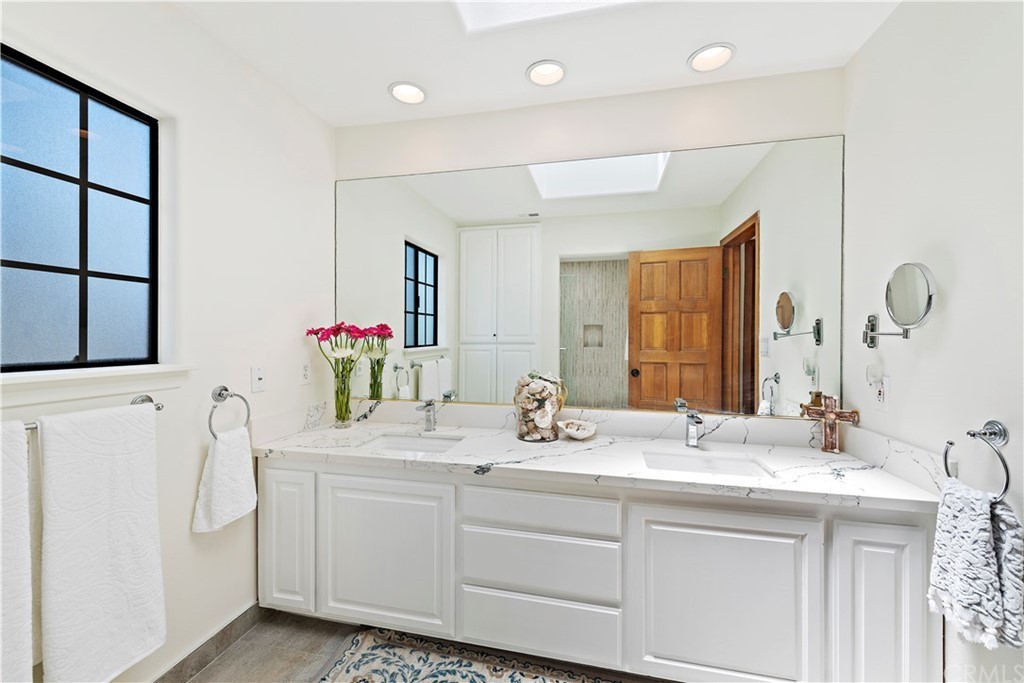 Three Story House Peekaboo Ocean View