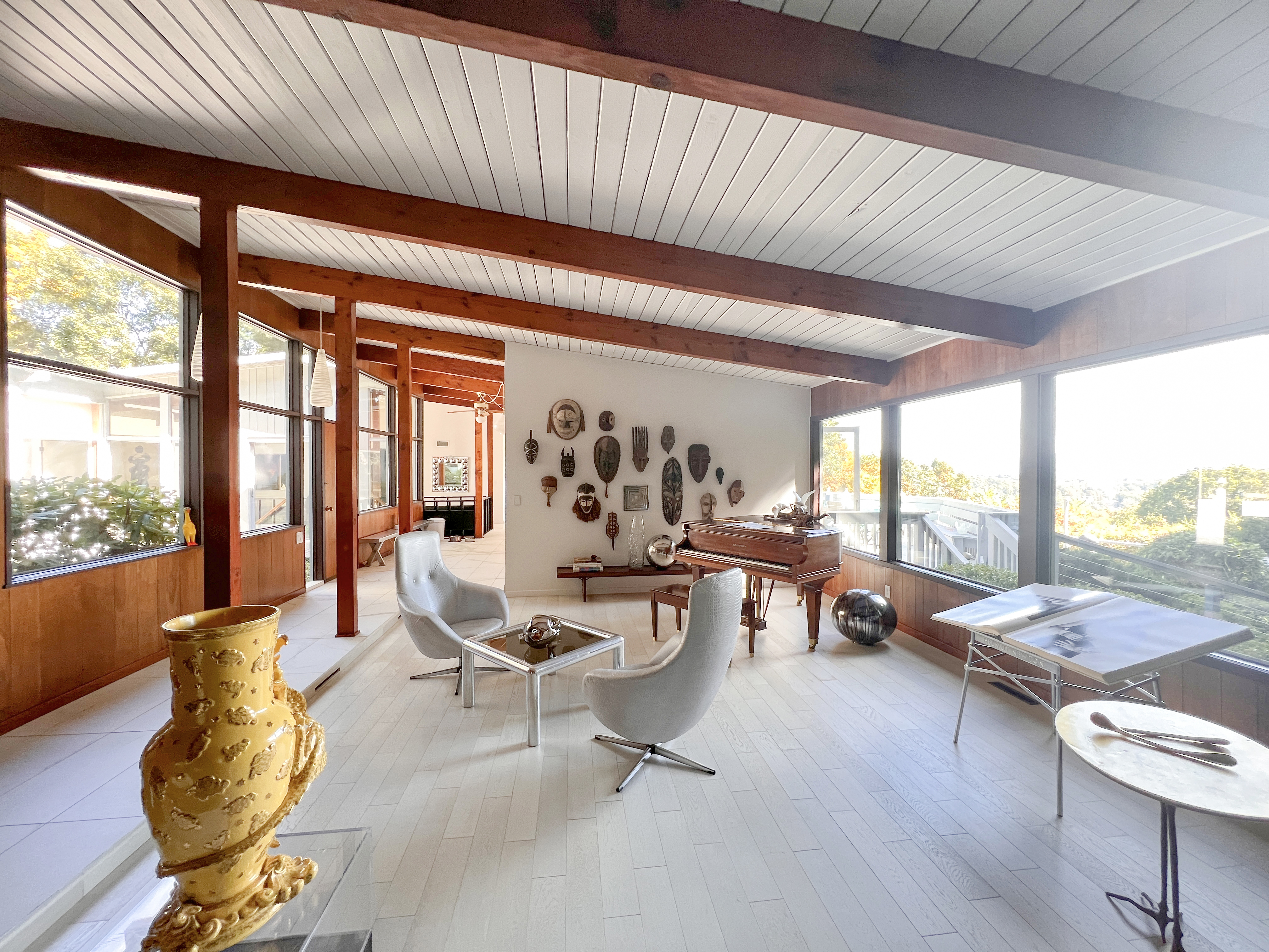 Mid-Century Modern Designer Home in the Hudson Valley, New York