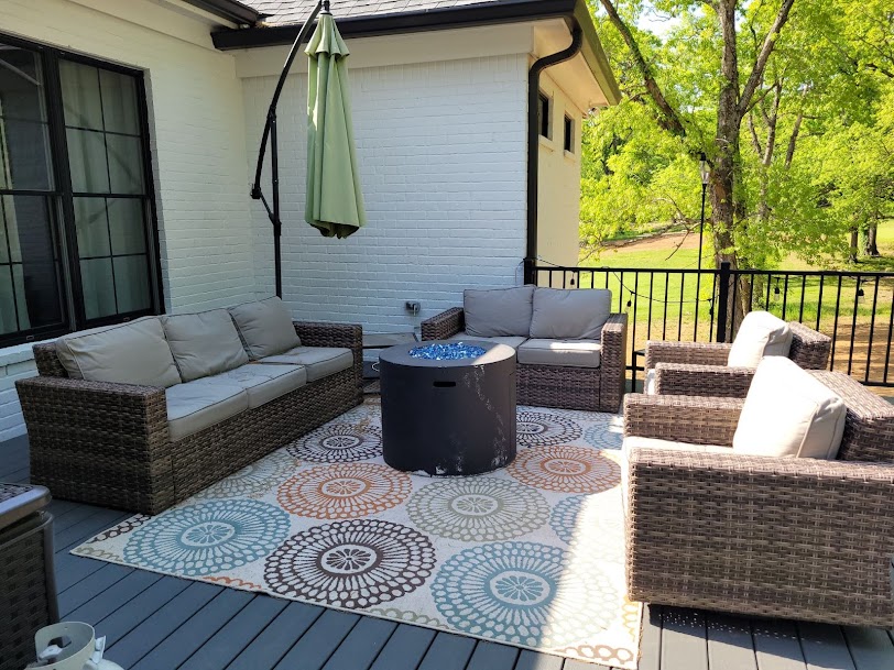 Entire House on 5 Acres