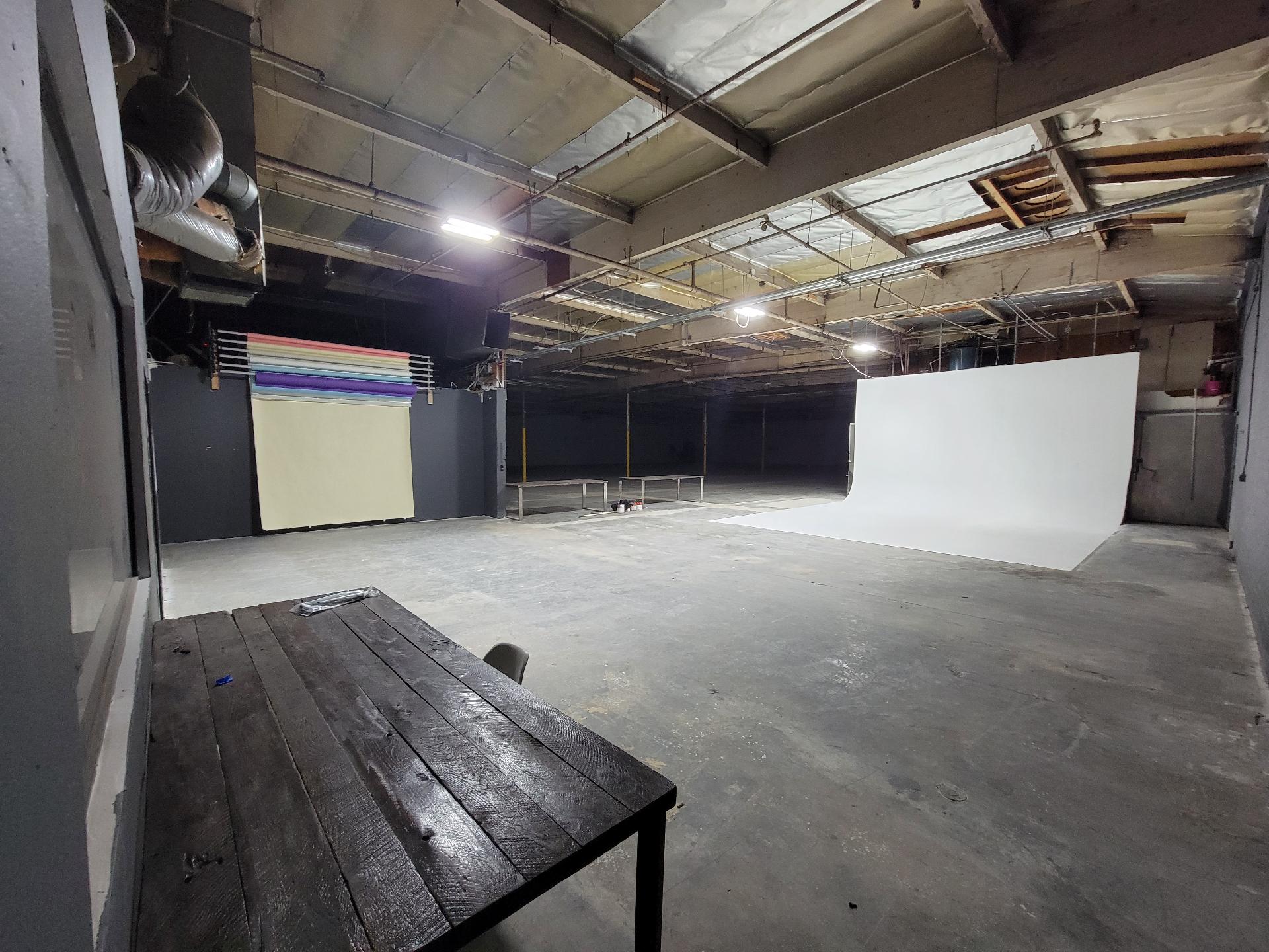Massive 30,000 Sq Ft 24-hour Production Studio in the Heart of DTLA