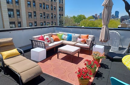 Private Roof Top with Manhattan and Brooklyn Skylines