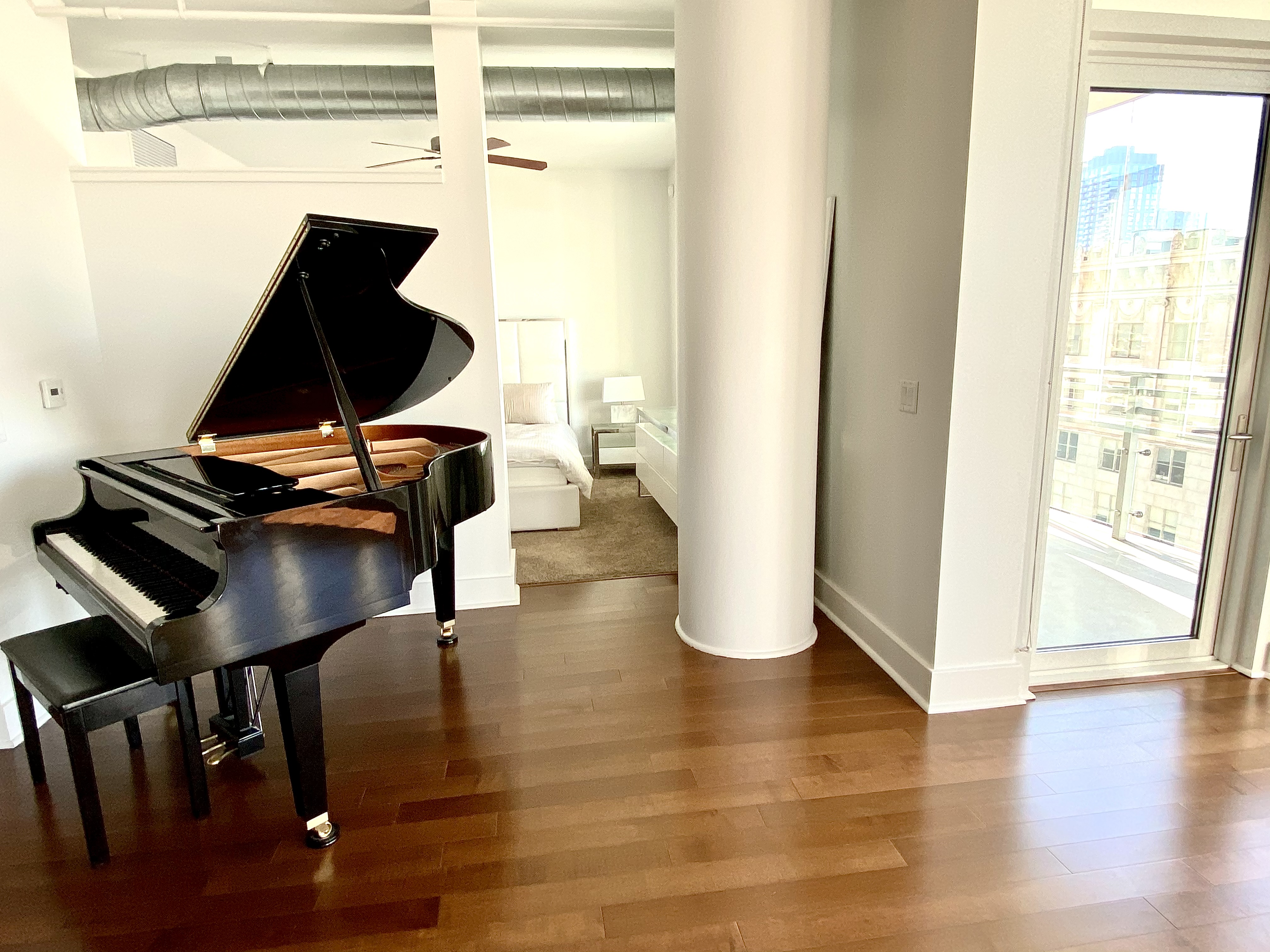 Luxury Modern Downtown Loft with Huge Windows