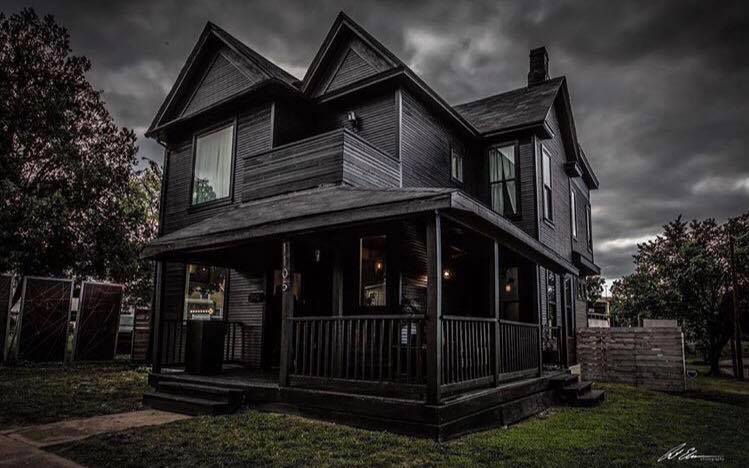 Black House