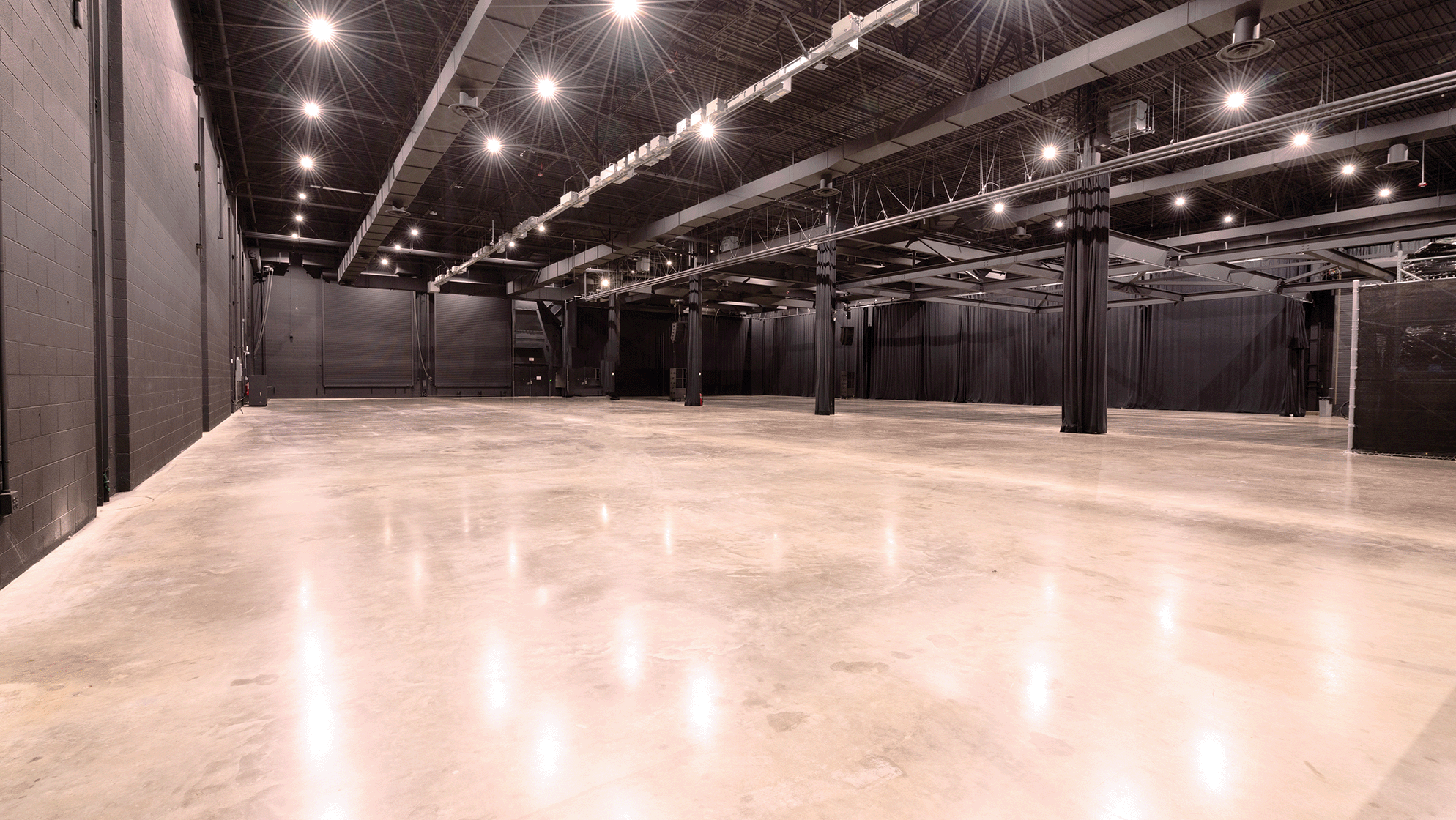 Expansive and Open Stage 8 at Worldwide Stages