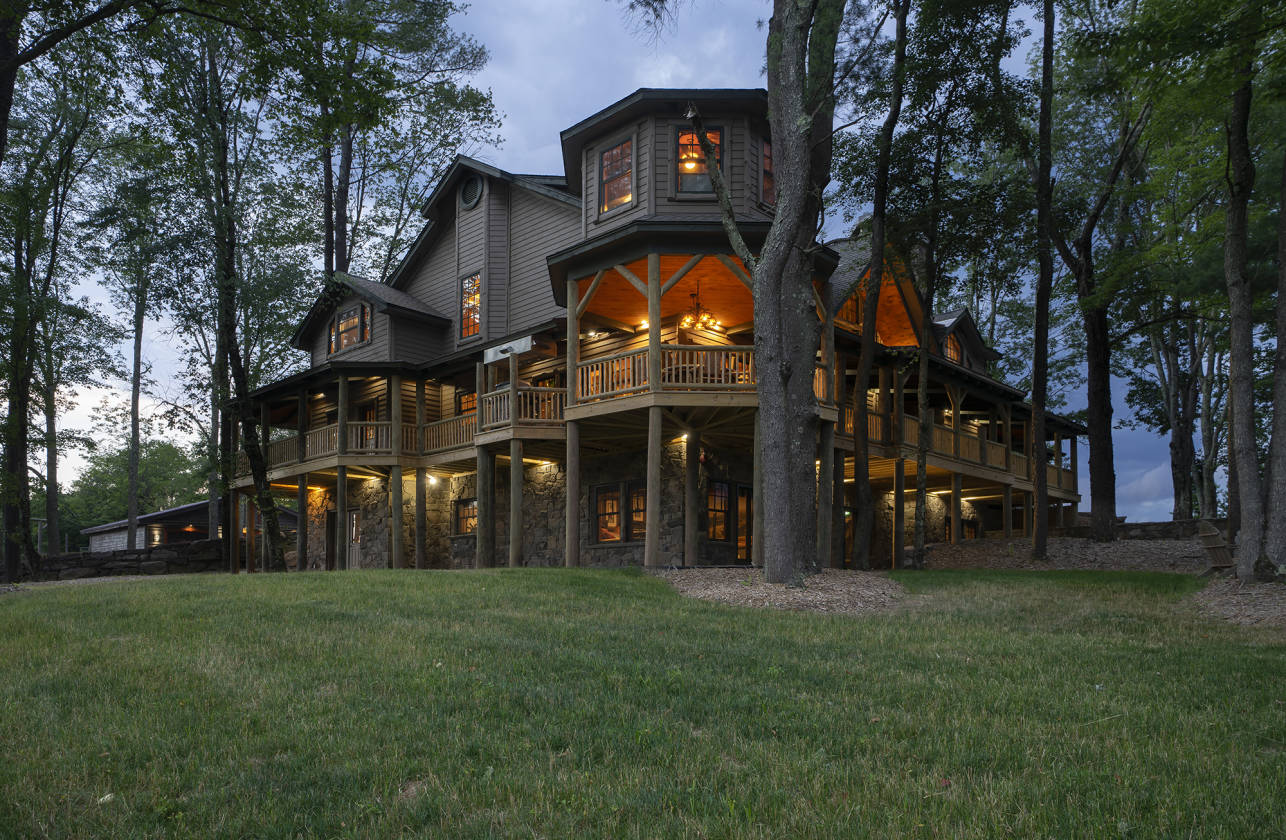 Working Horse & Cattle Ranch 90 minutes from NYC