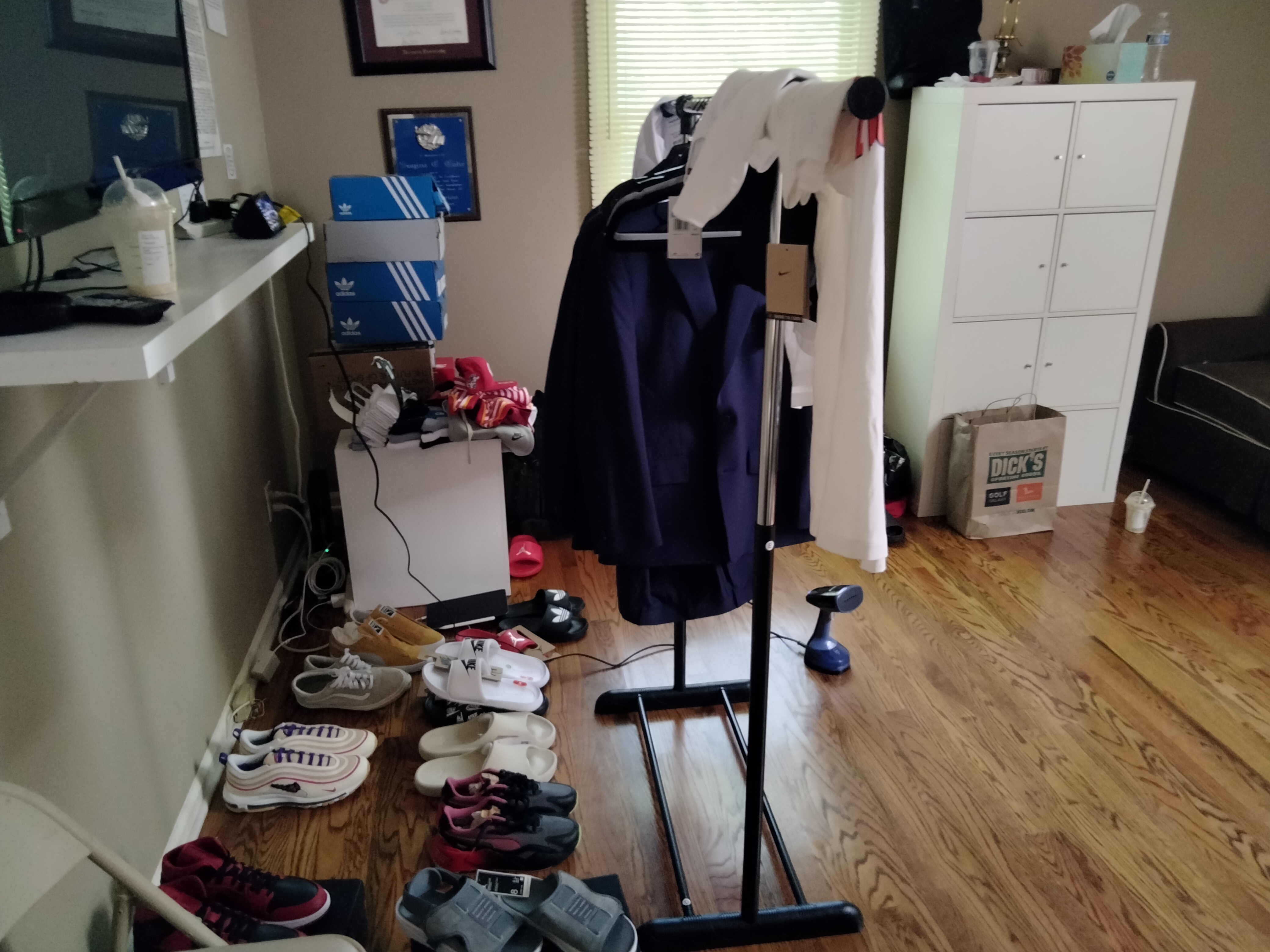 Charming Victorian Style Gem