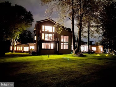 Contemporary Luxury Villa in Baltimore County, MD