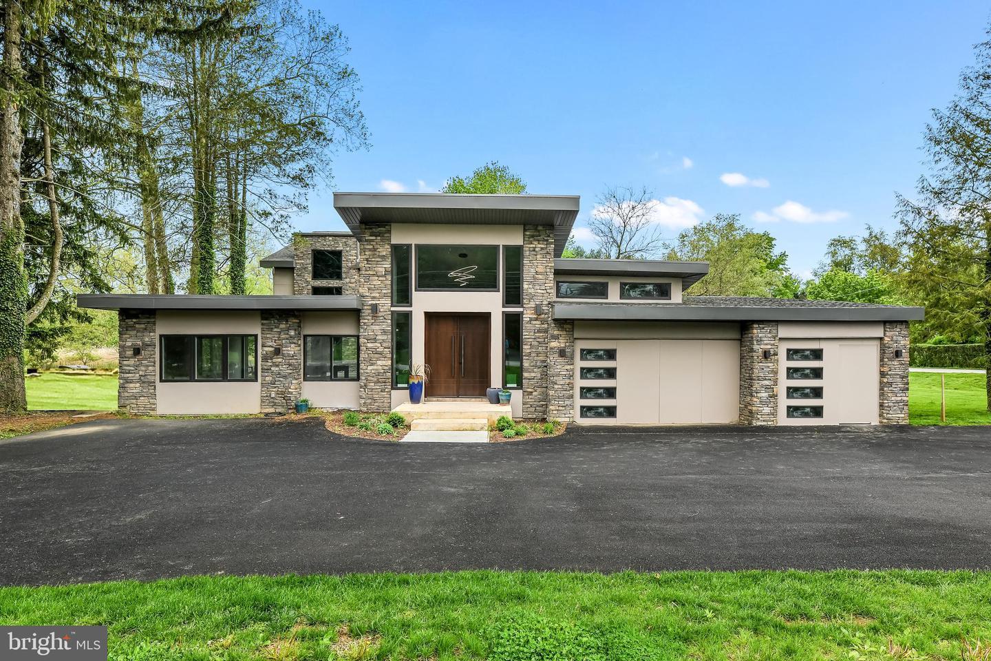 Contemporary Luxury Villa in Baltimore County, MD