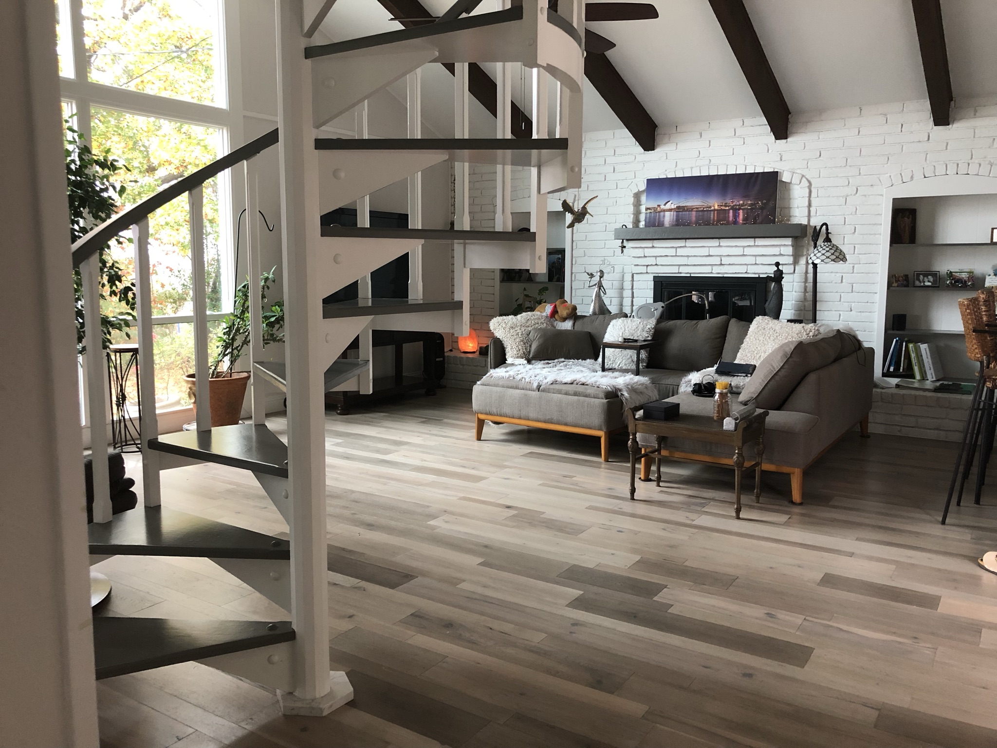 Private House with Lake and Downtown Fort Worth Views