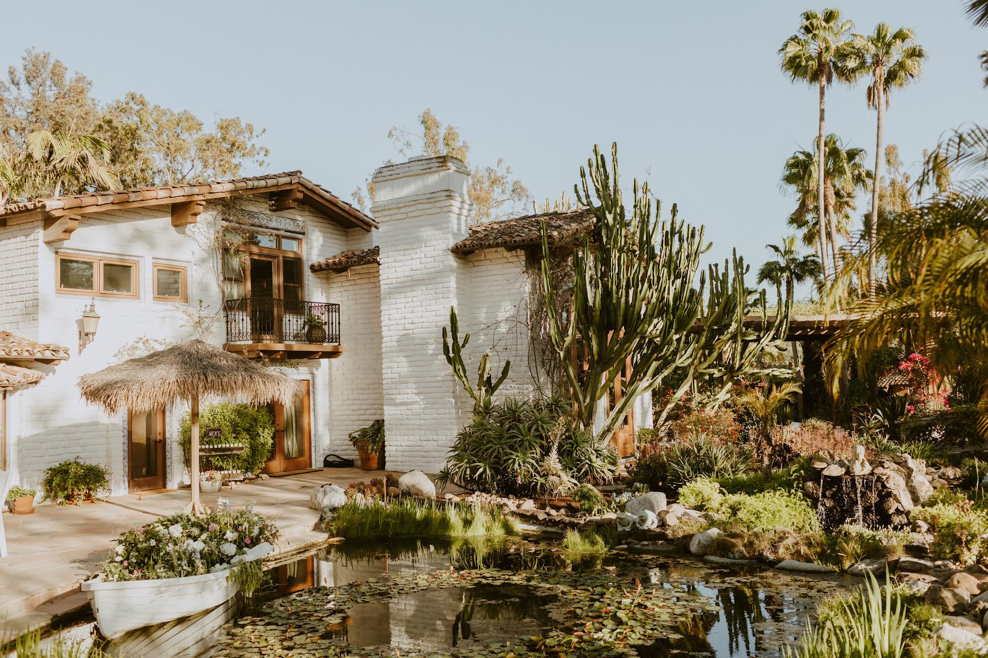 Charming Hacienda Style Wits End House 