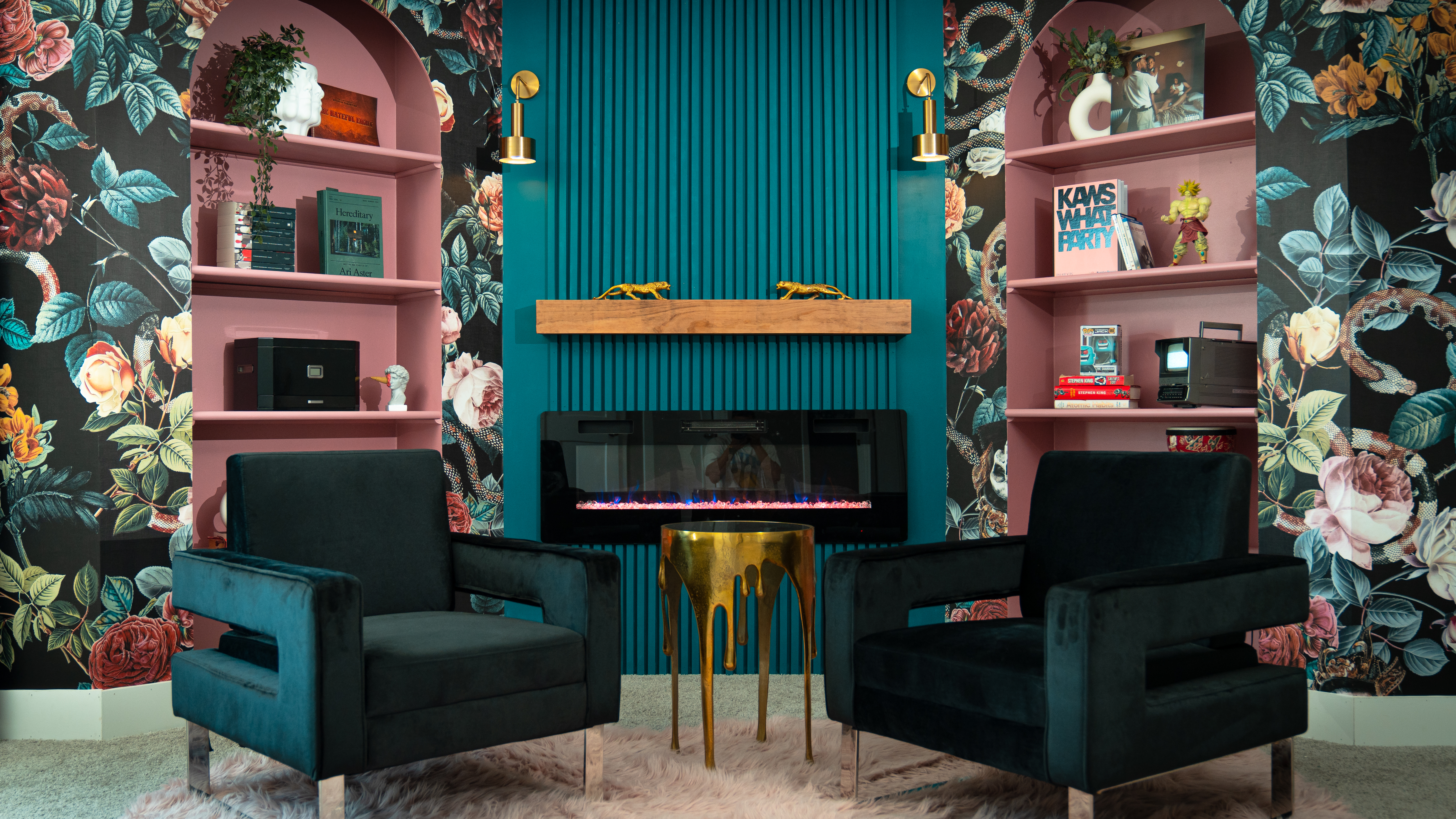 Eclectic Nashville Podcast & Interview Studio