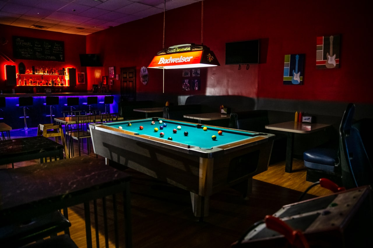 Sports bar set and diner