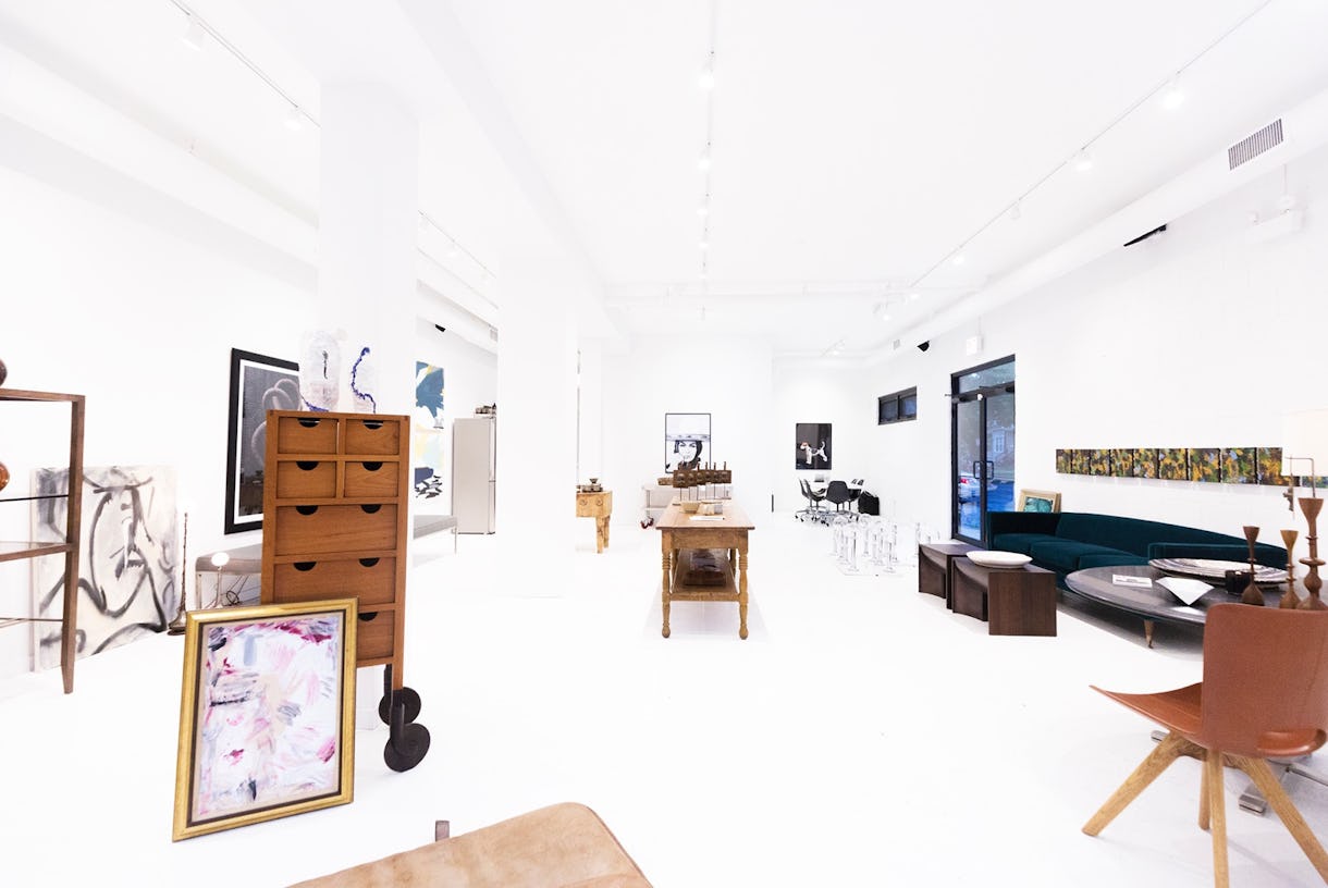 Studio 6F A Vibrant Urban Loft-like Award-Winning Studio/Gallery 