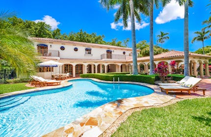 Breathtaking Villa in the heart of Coral Gables!