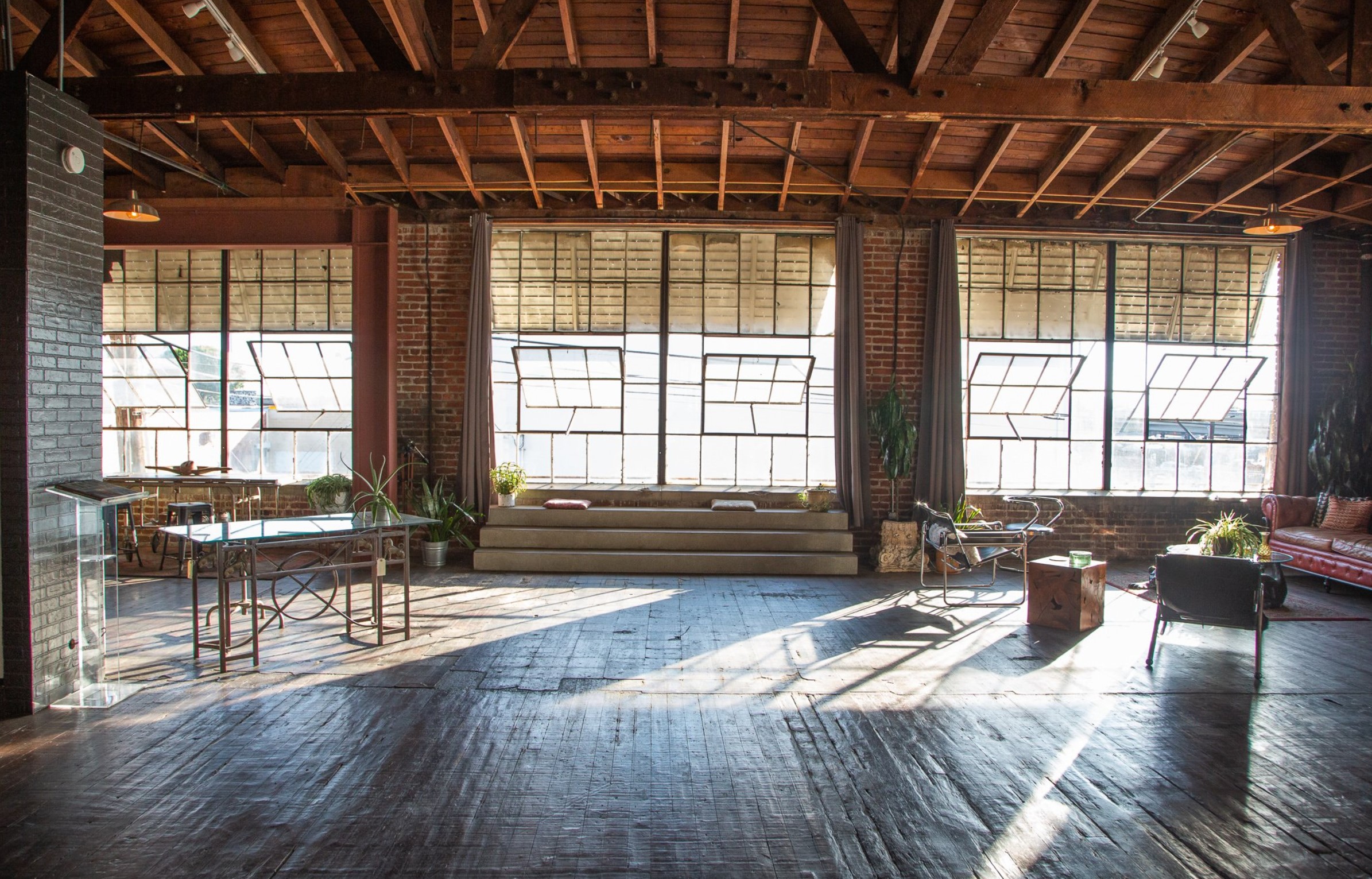 Flexible Multi-Dimensional Production Venue