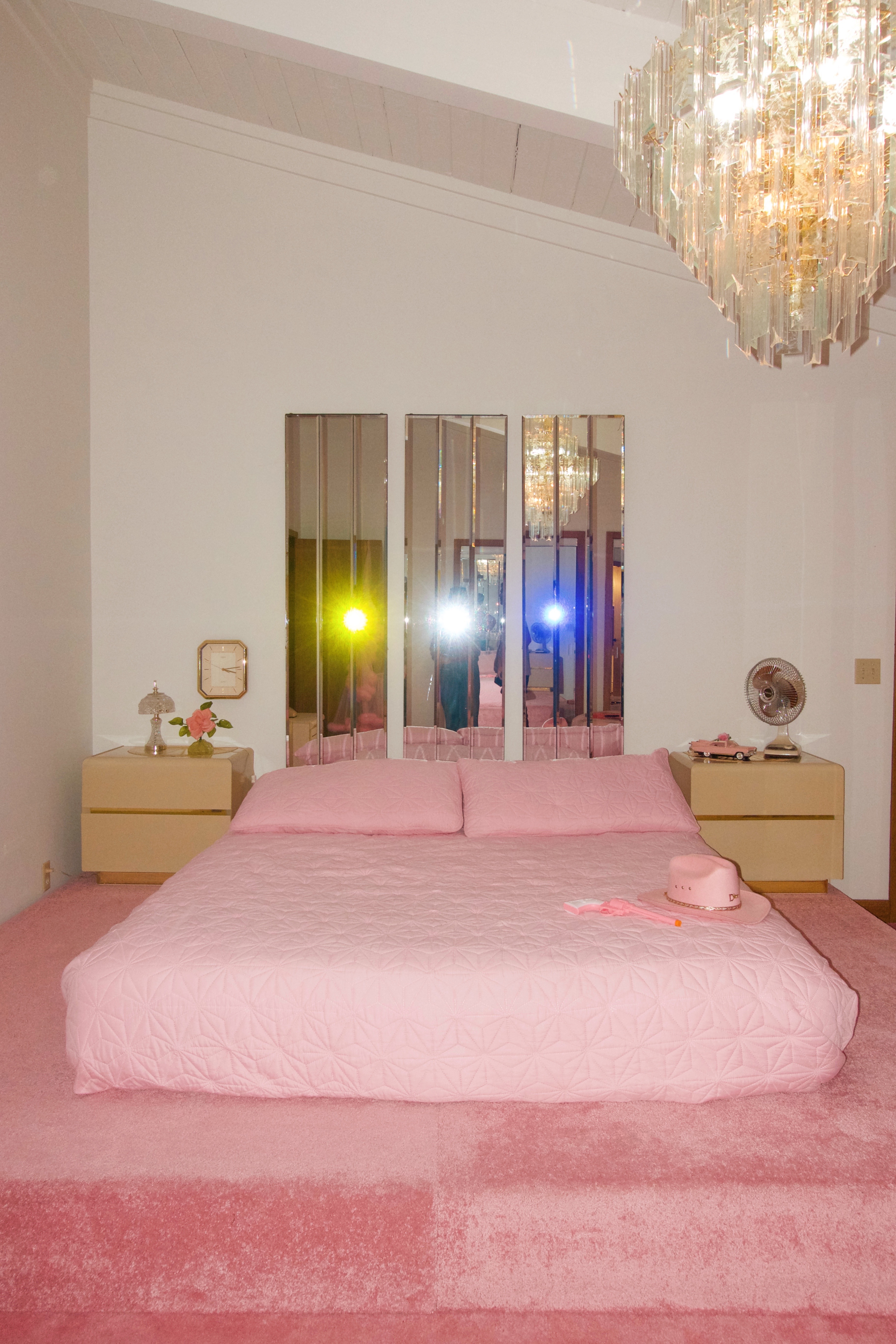 Grandpa's Pool House, 70s/80s vintage sexy kitsch 