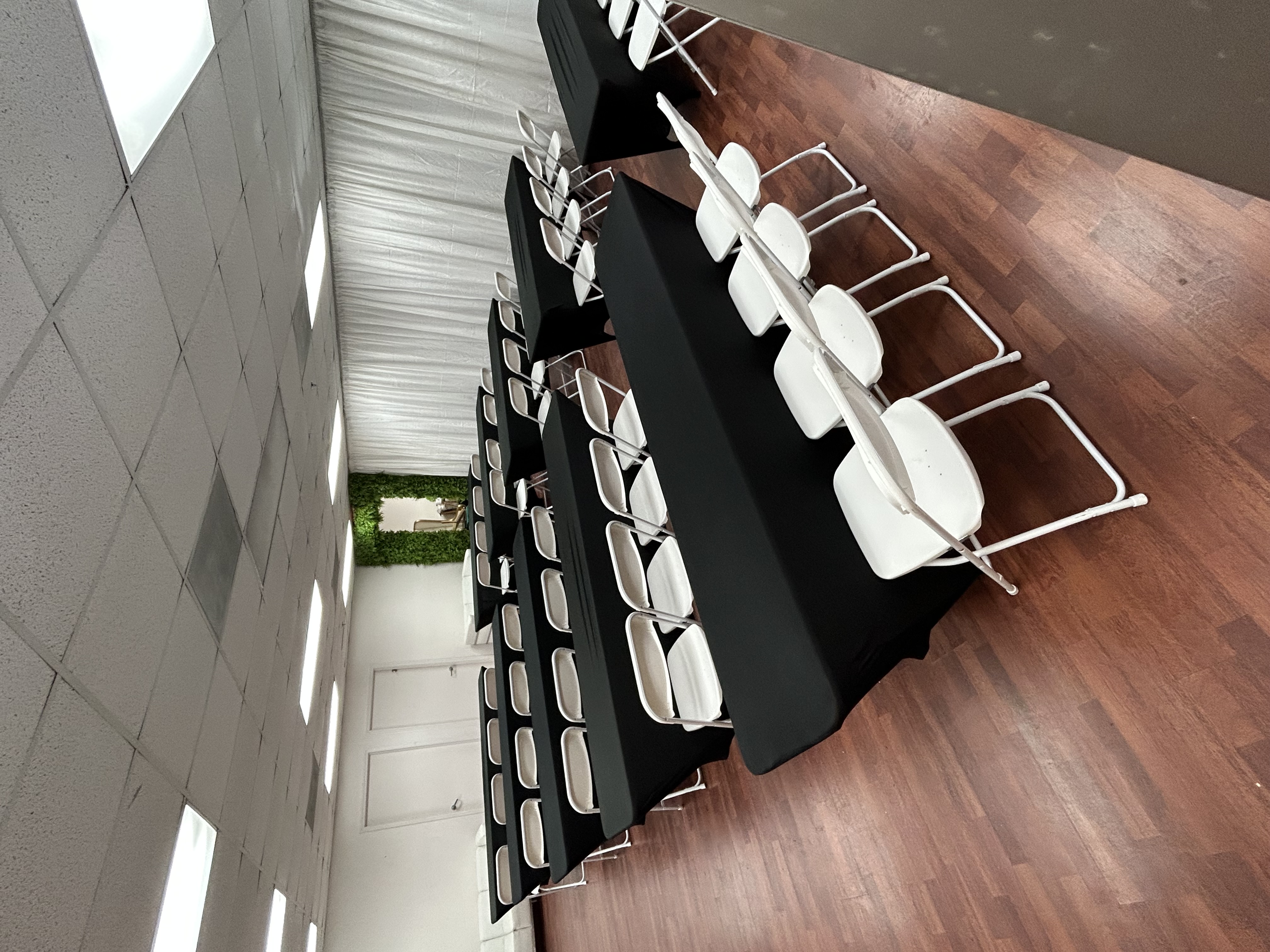 Conference Room (Big)