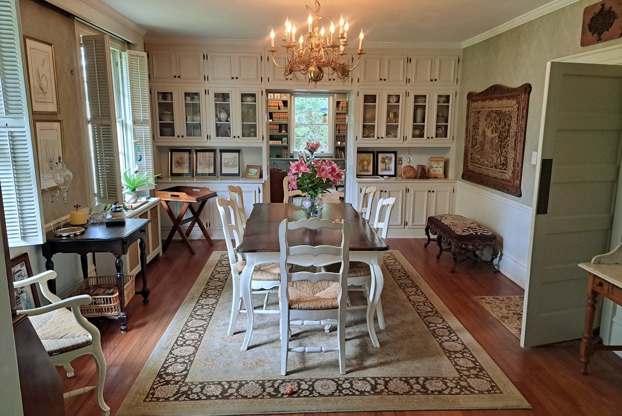 Historic 100 year old home in Old Hickory