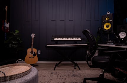 Clean & Cozy Recording Studio with Booth