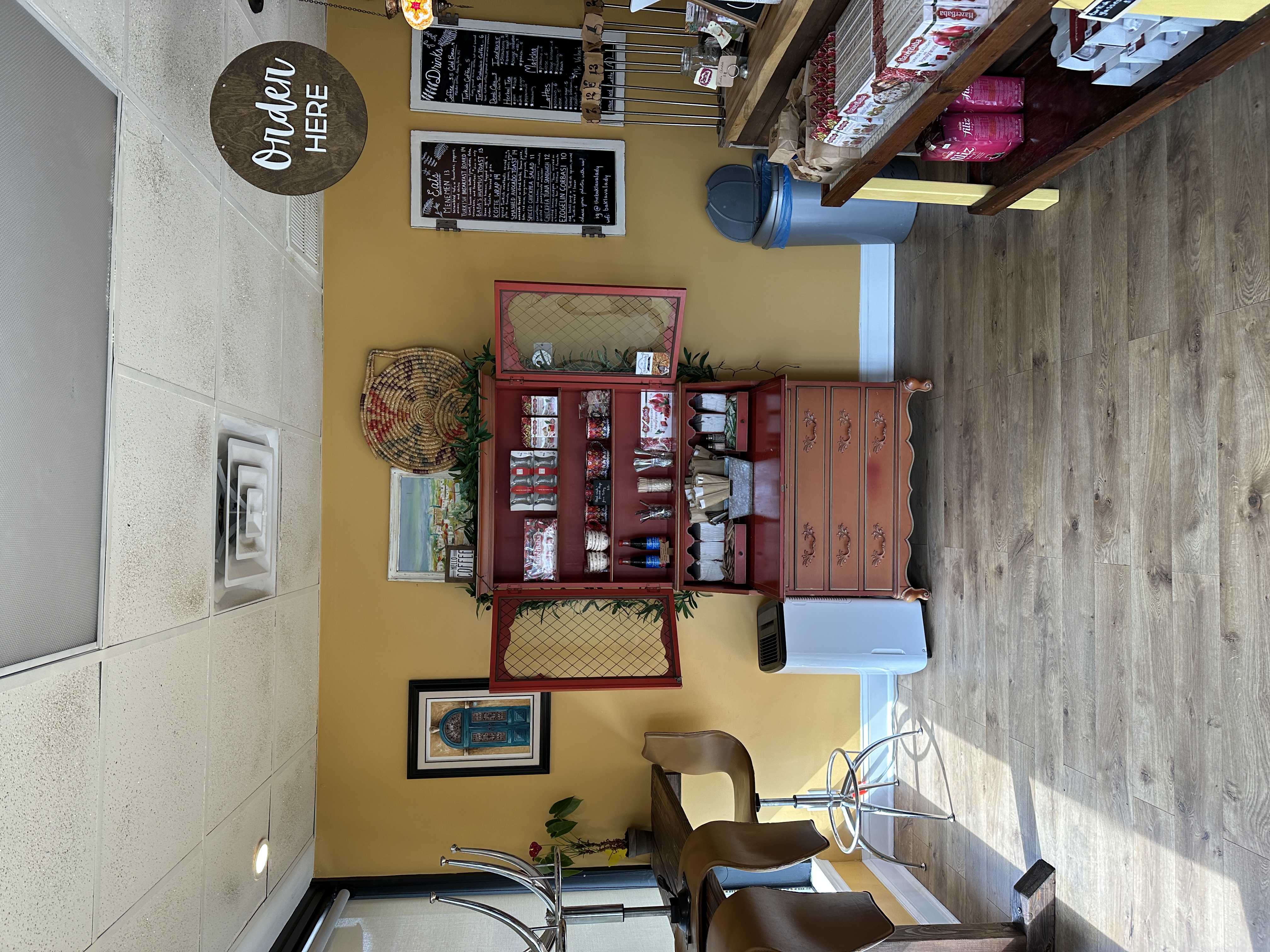 Middle Eastern Cafe & Restaurant